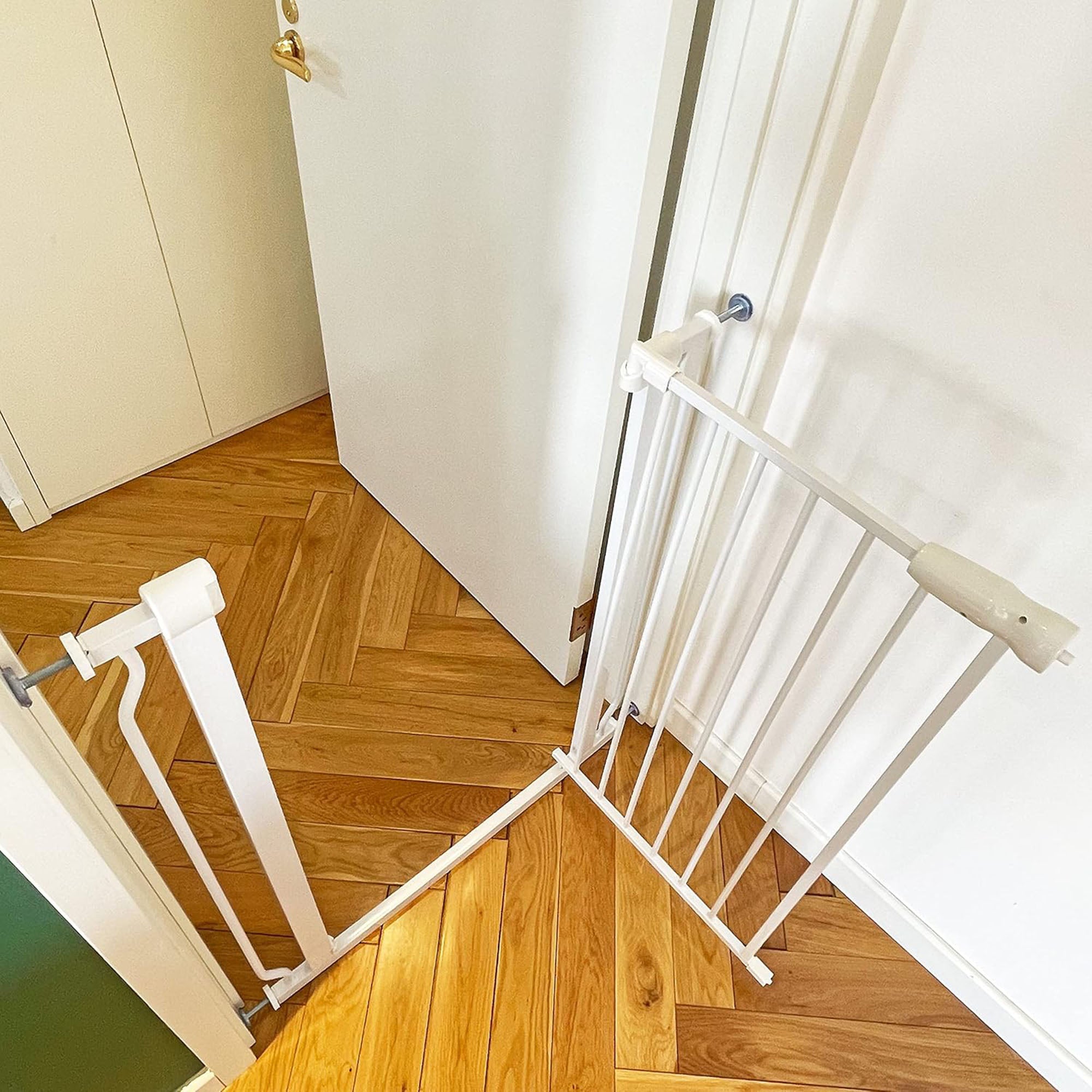 BalanceFrom Walk Thru Safety Gate, Fits 29.1-33.8" Openings, 36” Tall (Open Box) - VMInnovations