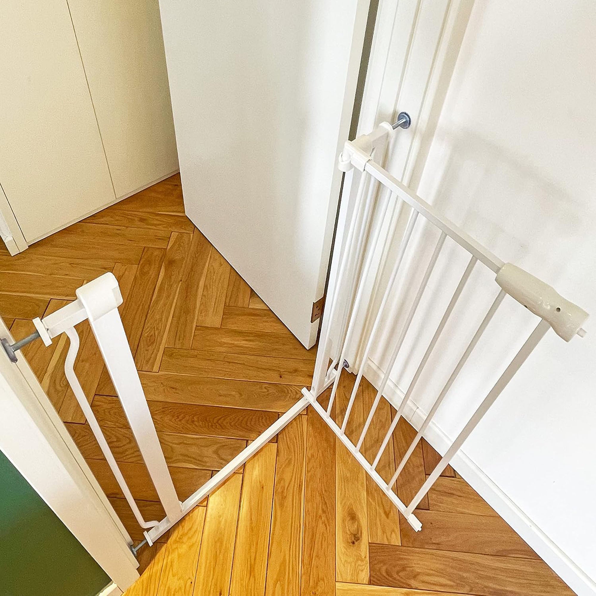 BalanceFrom Walk Thru Safety Gate, Fits 29.1-33.8" Openings, 36” Tall (Open Box) - VMInnovations