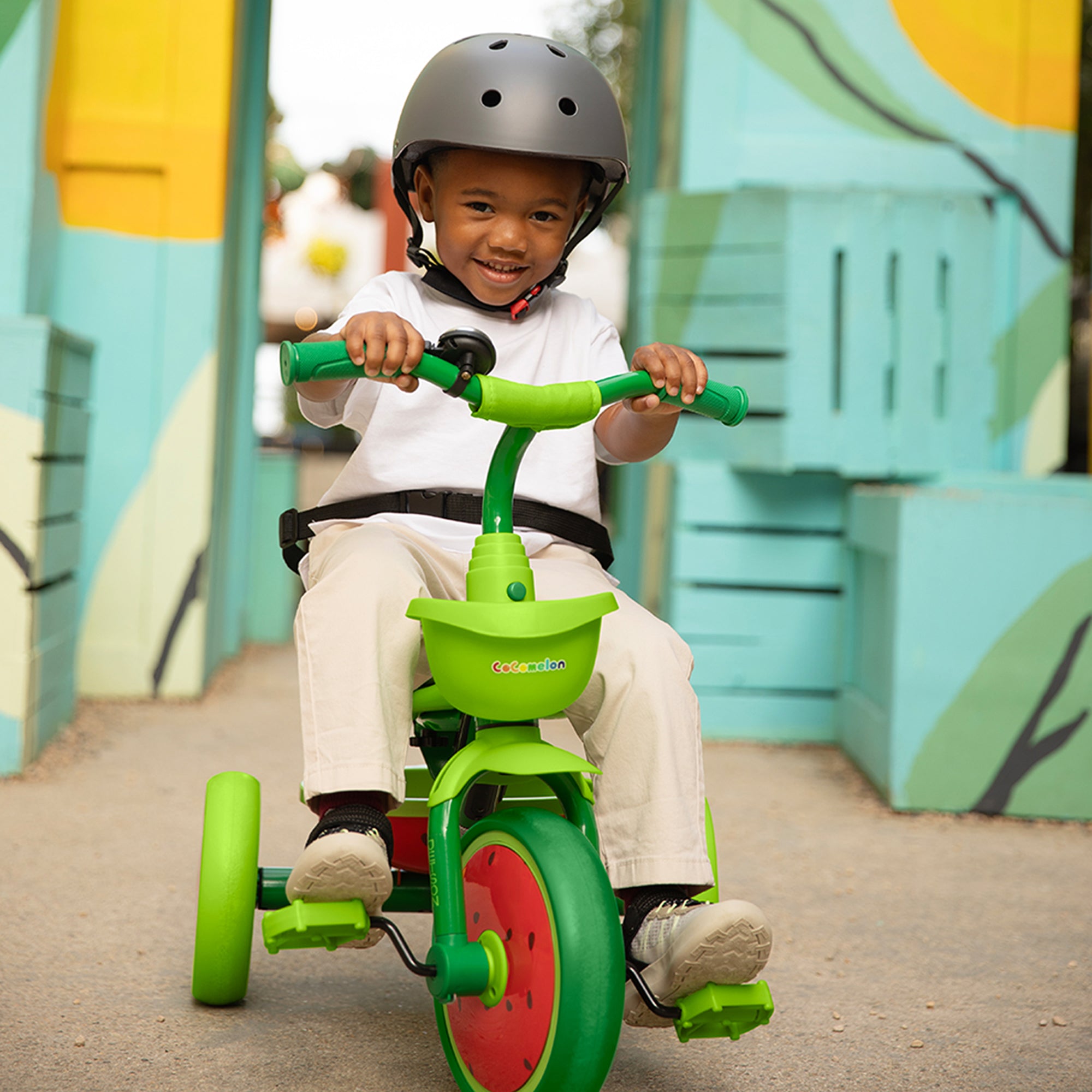 Jetson CoComelon Light-Up Trike with Front and Rear Baskets, Seatbelt and Bell - VMInnovations