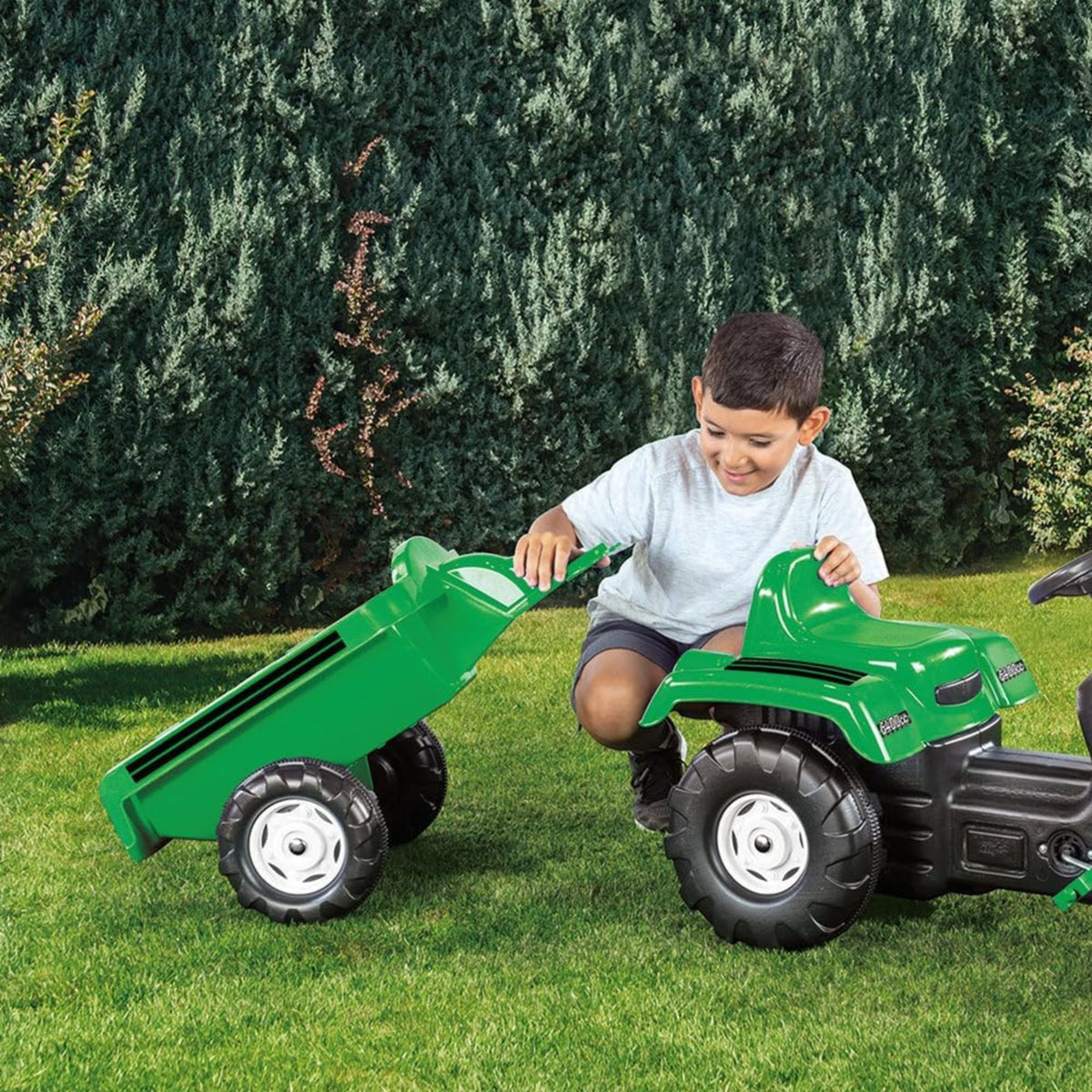 DOLU Pedal Tractor with Full Ranchero Trailer Toy w/ Front Loader (Open Box)
