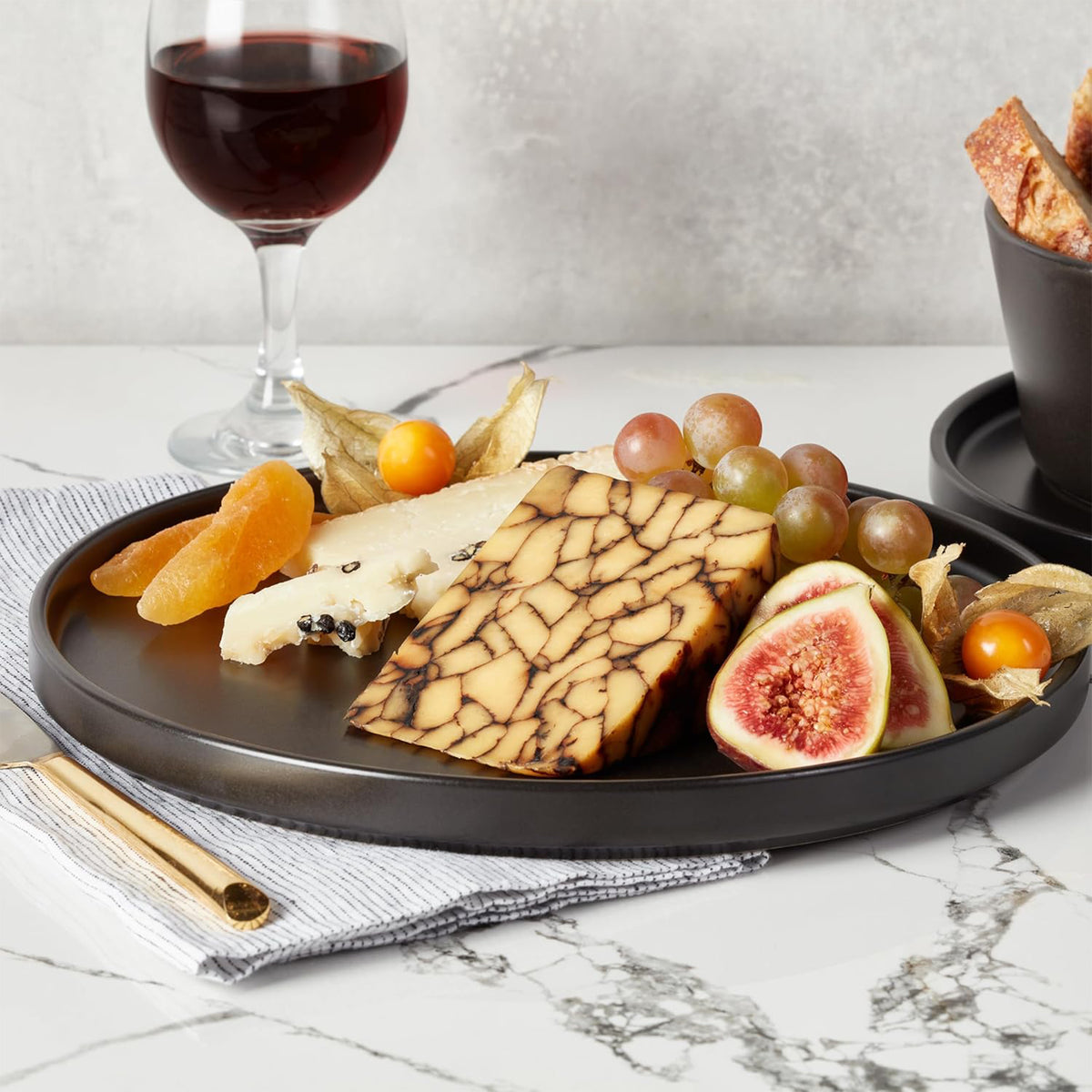 Stone Lain Celina Stoneware 16pc Dinnerware Set, Service for 4, Black (Open Box) - VMInnovations