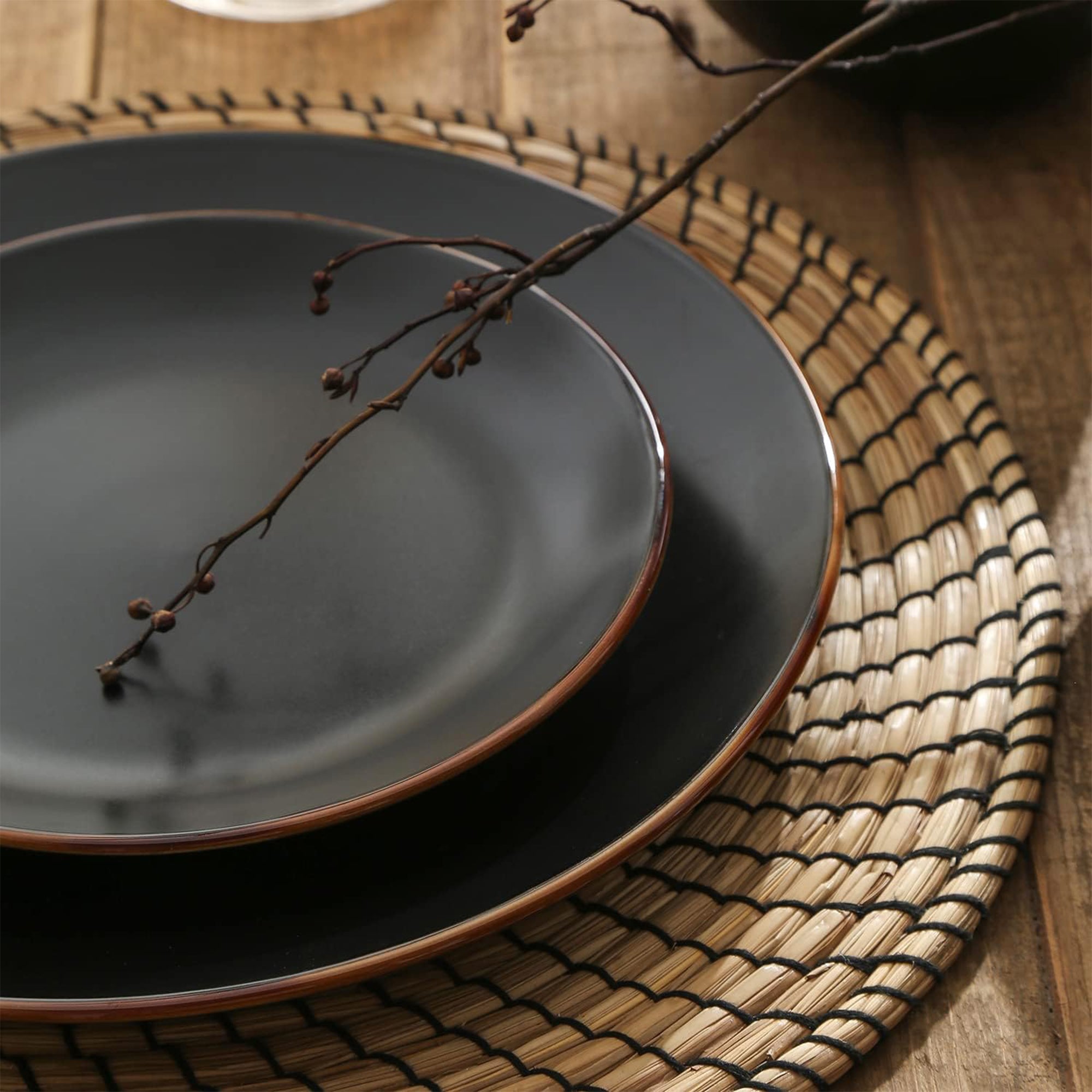 Stone Lain Brasa Modern Stoneware 32 Piece Dinnerware Set, Service for 8, Black