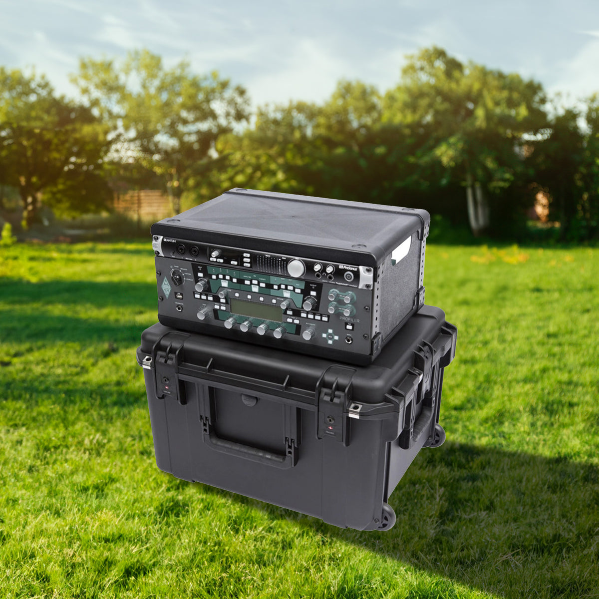 SKB 4U 13" Injection Molded Fly Rack w/Built-In Wheels & Handle (Open Box) - VMInnovations