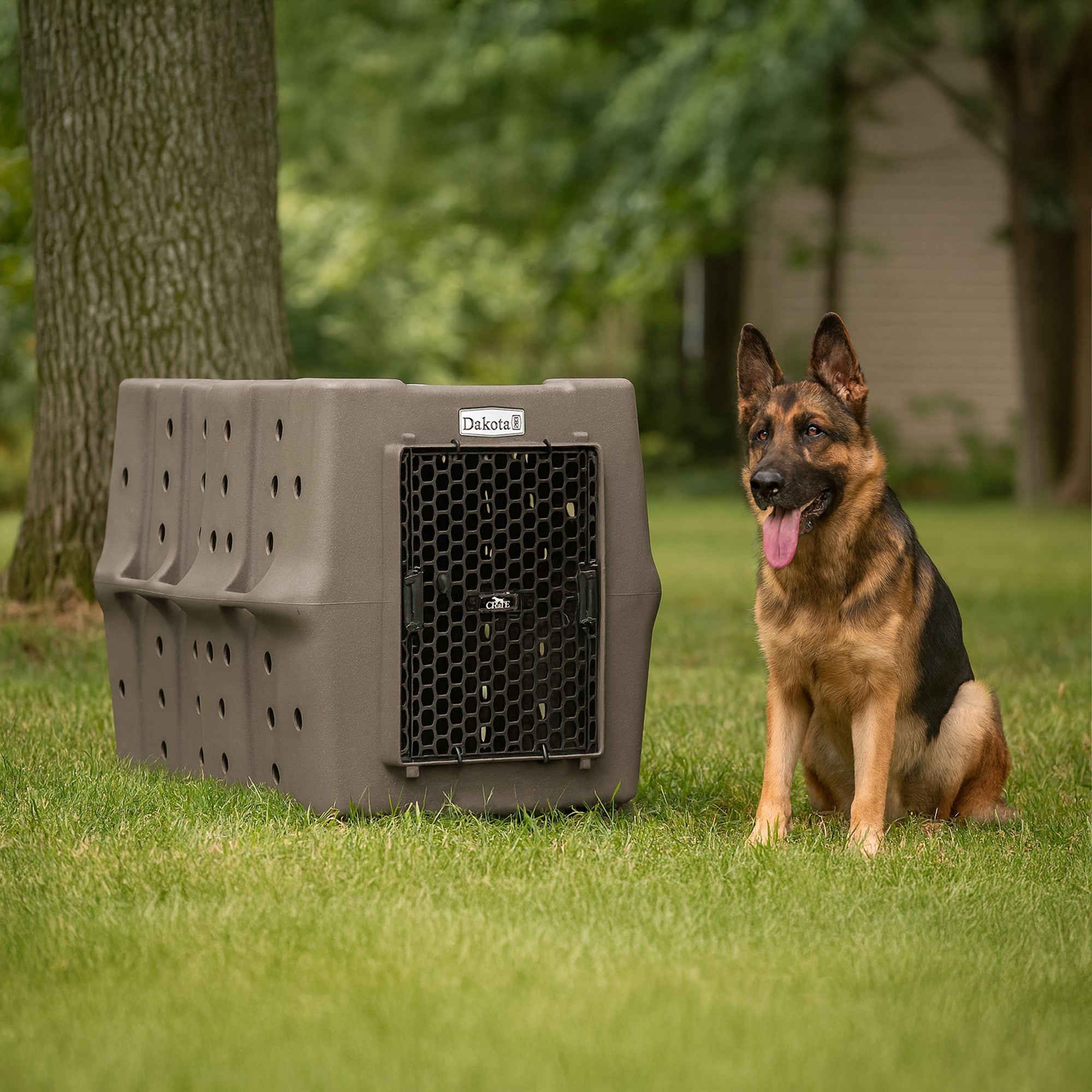 Dakota 283 Canine Rough and Tough Economy Pet Kennel, Large, Coyote Granite - VMInnovations