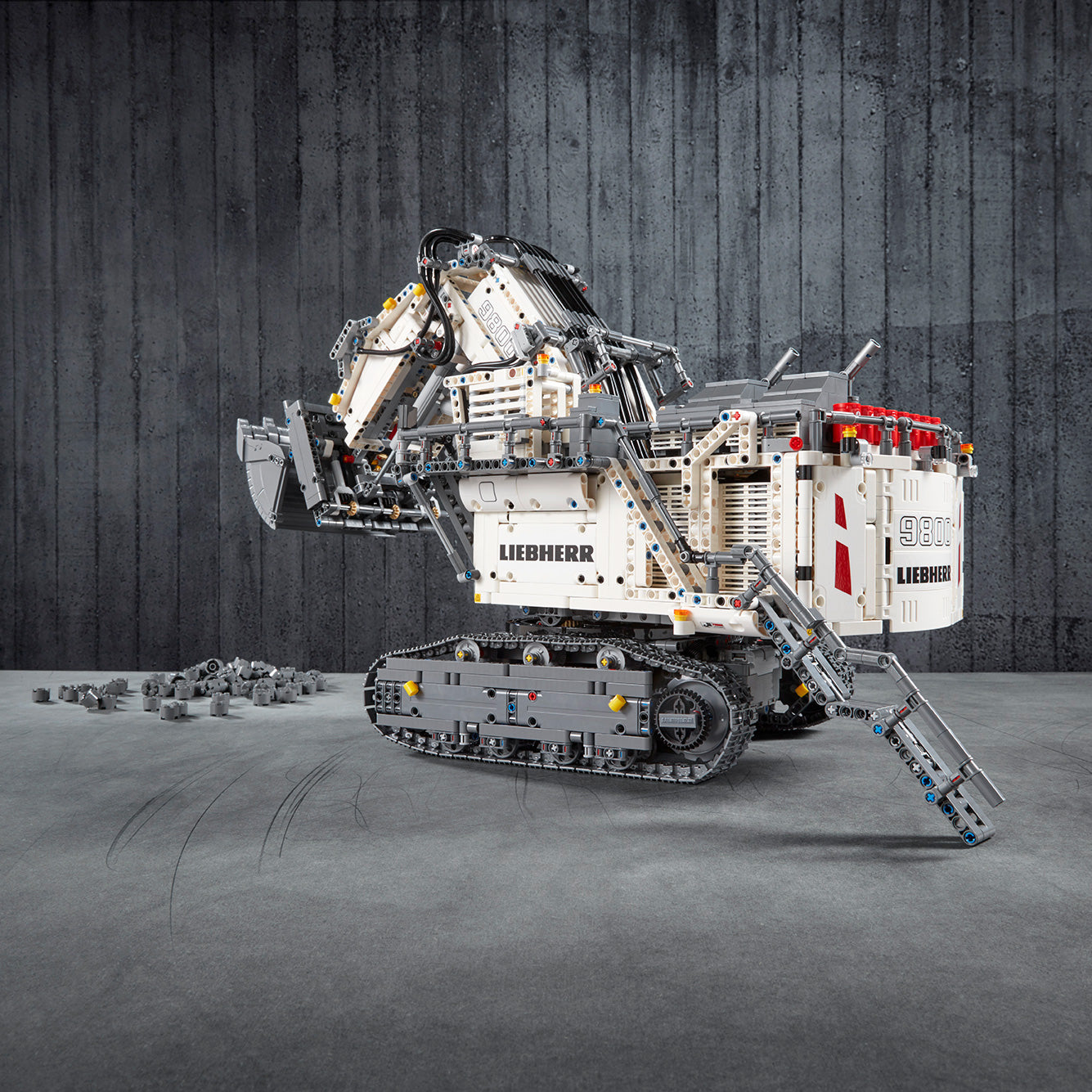LEGO Technic 42100 Liebherr R 9800 Excavator Replica 4108 Piece Building Set