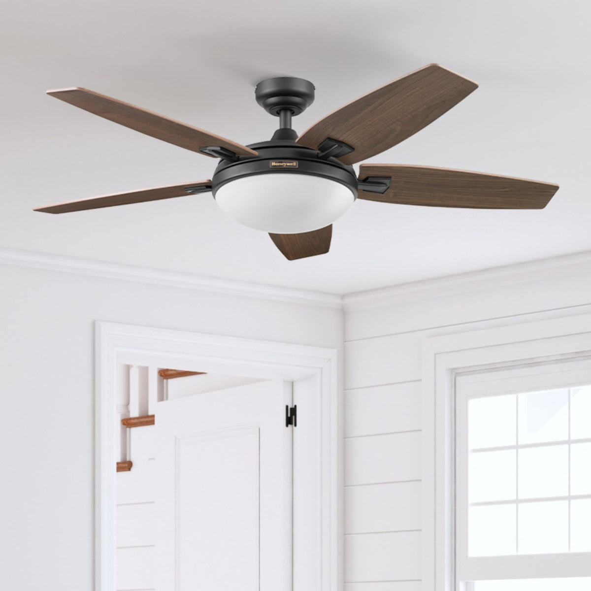 Honeywell Ceiling Fan, Quiet Motor & Remote Control, 48", Bronze (For Parts)