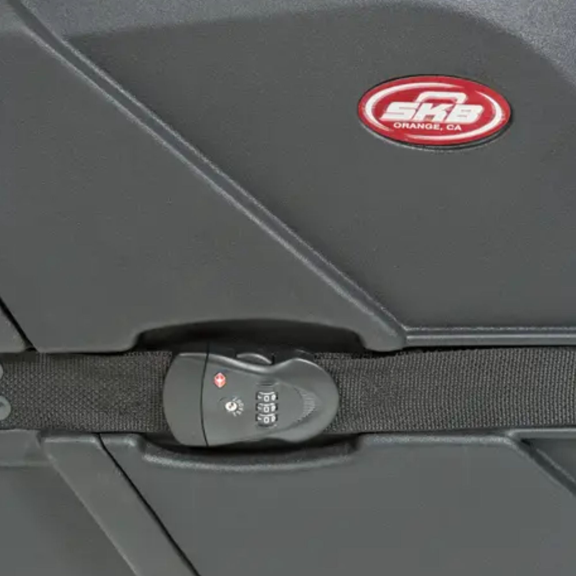 SKB ATA Electric Bass Guitar Hard Case w/TSA Locking Latches, Black (Open Box)