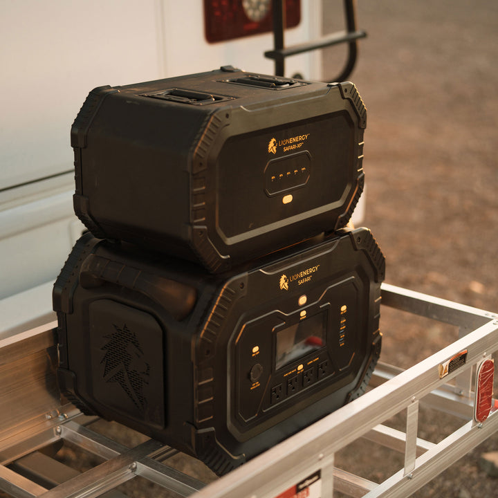 Lion Energy Safari Solar Power Generator, Multiple Outputs, 3,000 Watts, Black - VMInnovations
