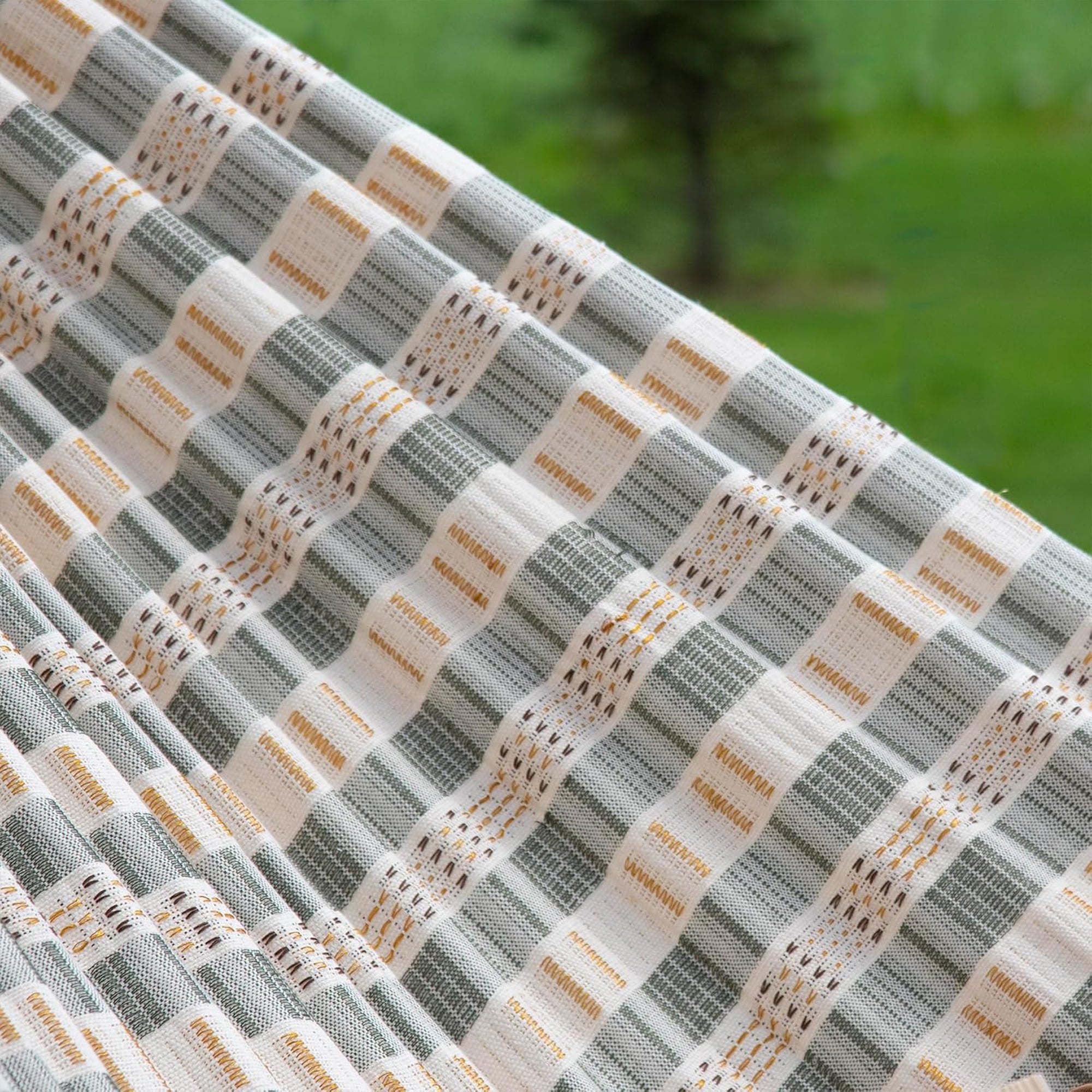 Vivere Brazilian Cotton Hammock, Outdoor Hanging Daybed, Honey Island (Open Box)