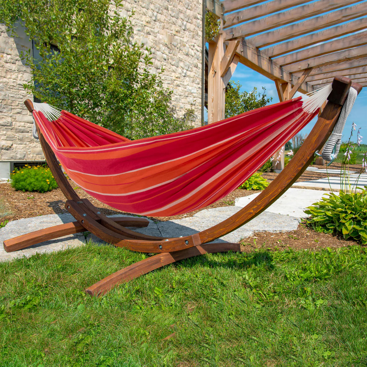 Vivere Double Cotton Hammock, Comfortable Daybed with Wood Frame, 8', Mimosa