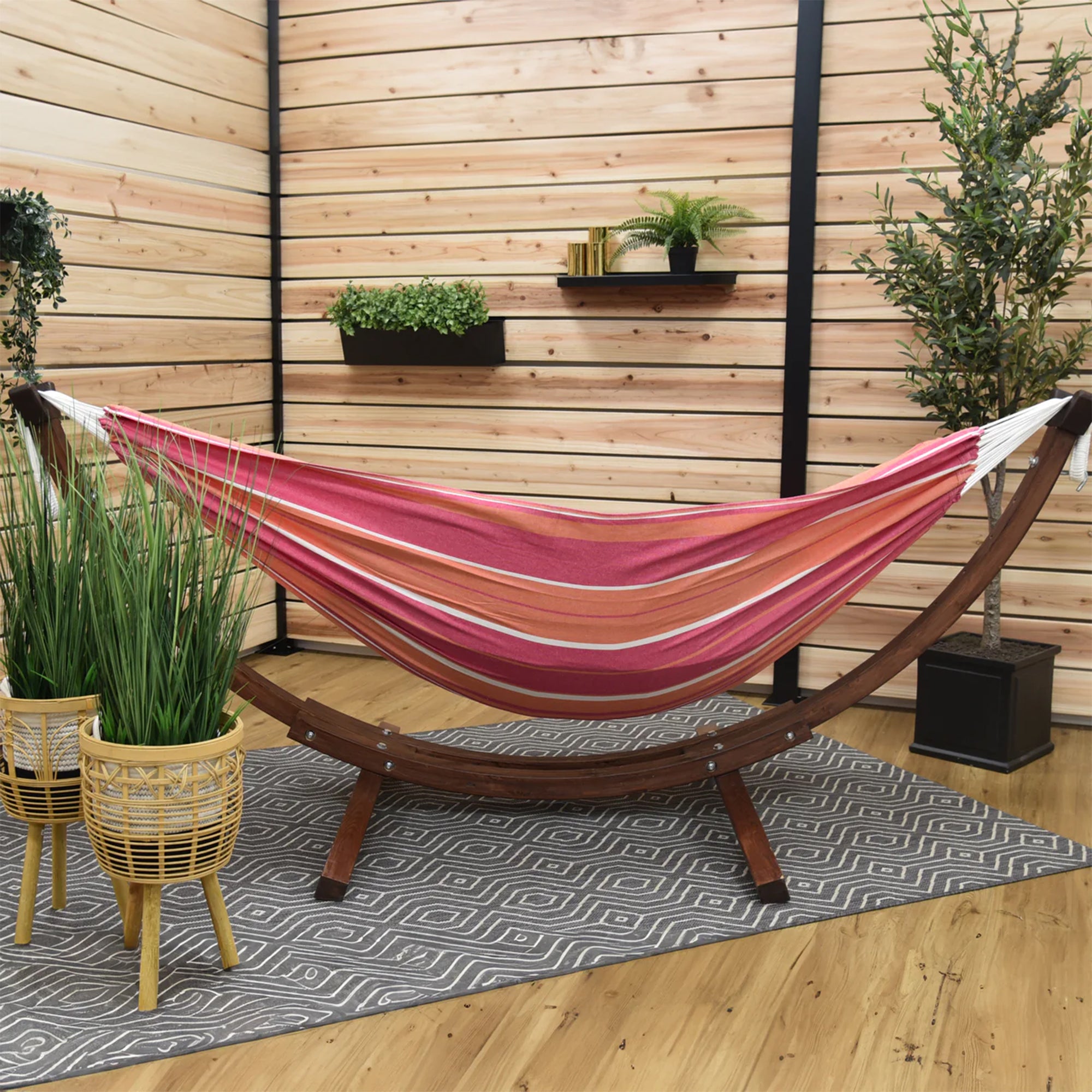 Vivere Double Cotton Hammock, Comfortable Daybed with Wood Frame, 8', Mimosa