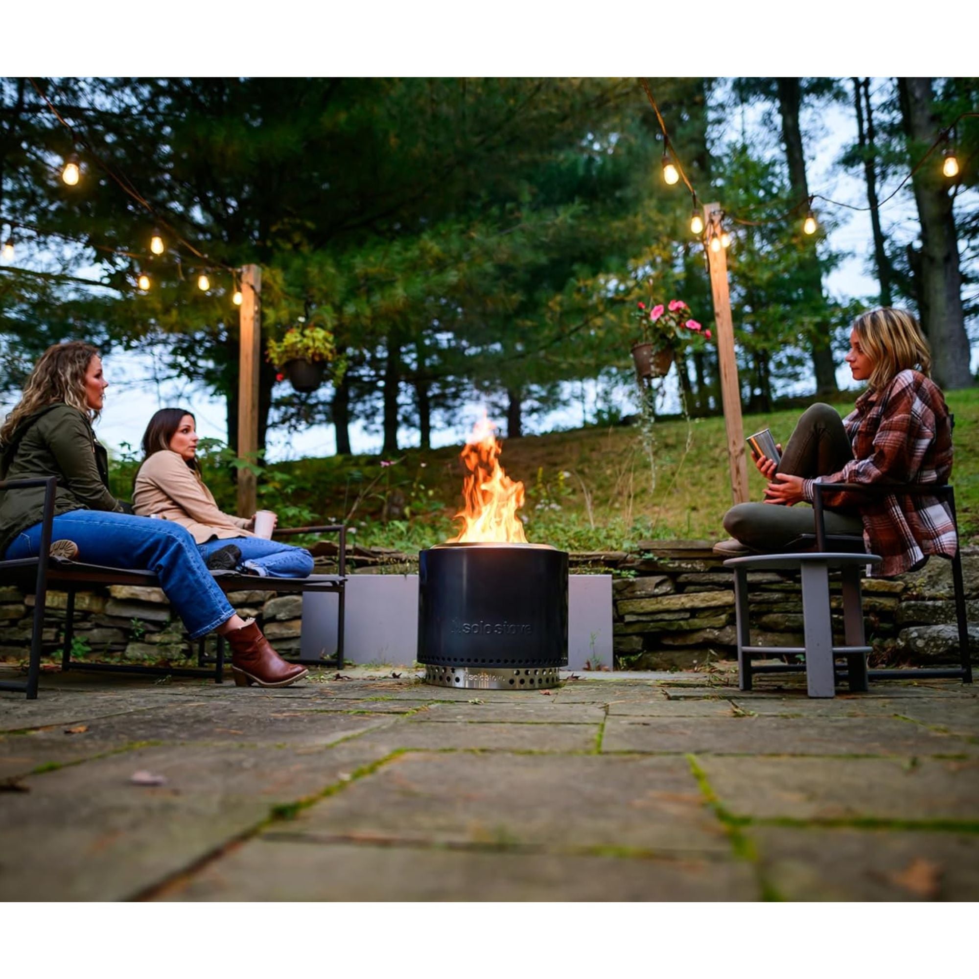 Solo Stove Bonfire, 19.5" Wood Burning Smokeless Fire Pit with Stand, Gunmetal