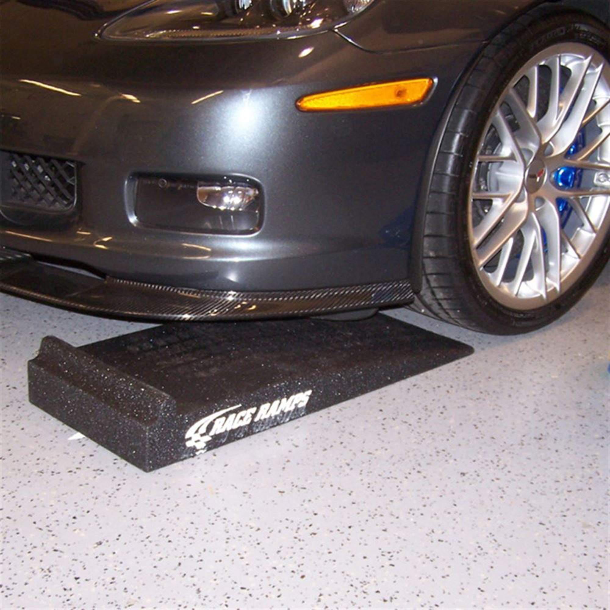 Race Ramps Trax-Jax with 1.5" Stop for Low Profile Vehicles, 3" Lift, Set of 2 - VMInnovations