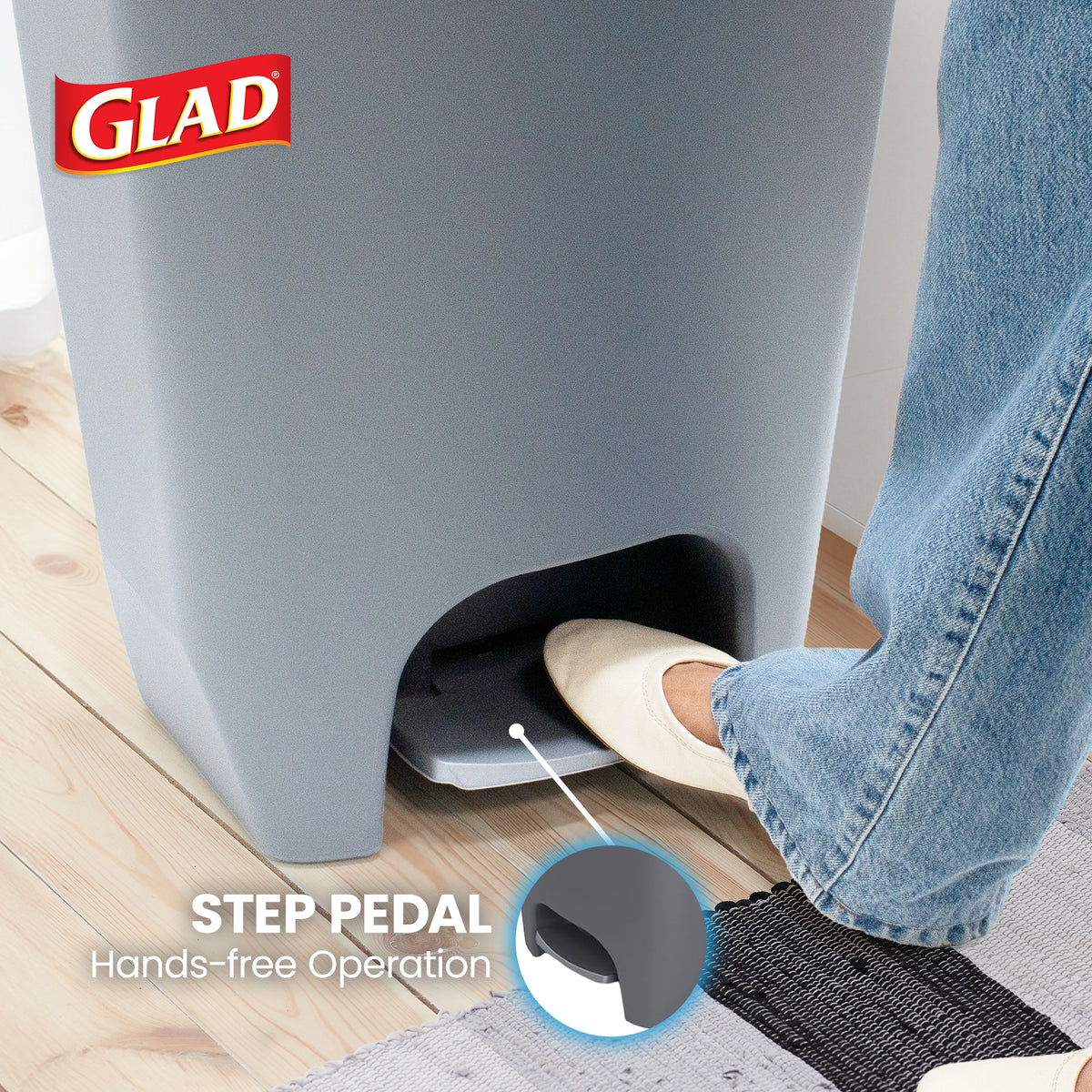 Glad Kitchen Trash Can with Lid, Foot Pedal and Garbage Bag Rings (Open Box)