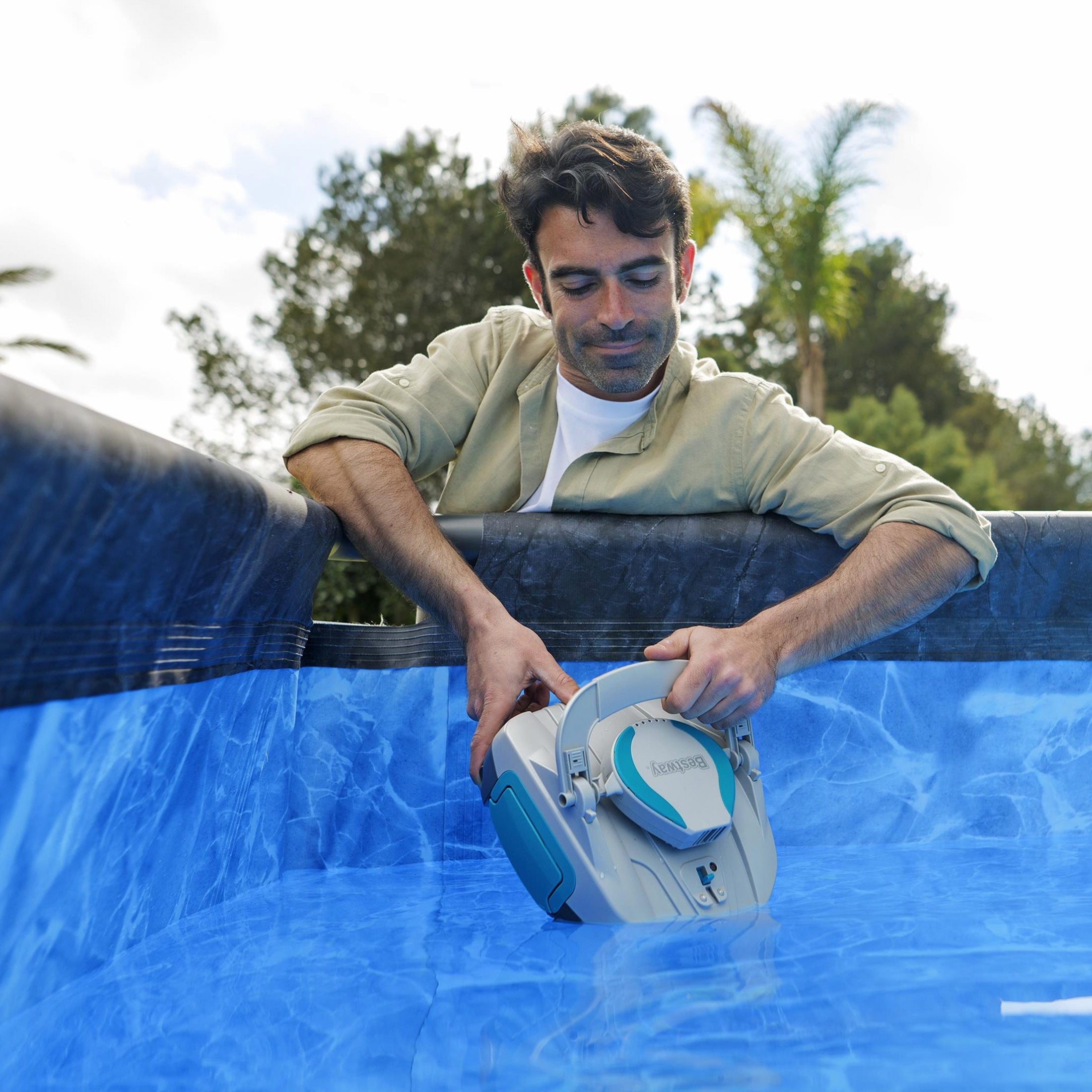 Bestway Automatic Robotic Pool Vacuum, AquaTronix G100 Cordless Robot Vacuum - VMInnovations