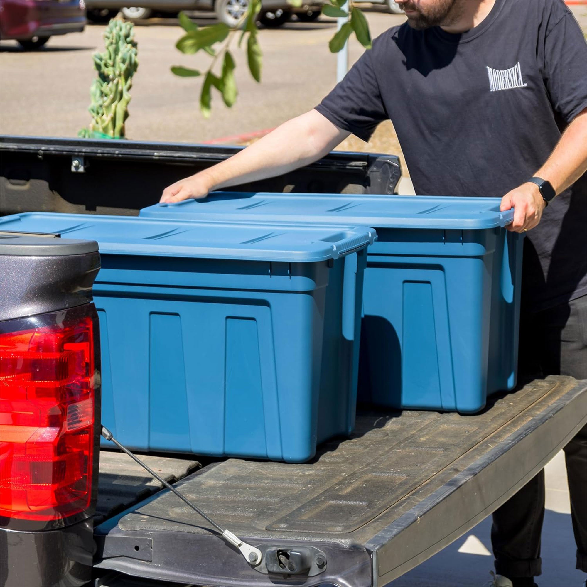 IRIS USA 8 Pack Storage Totes, 31 Gal Stackable Bins with Handles & Lids, Navy
