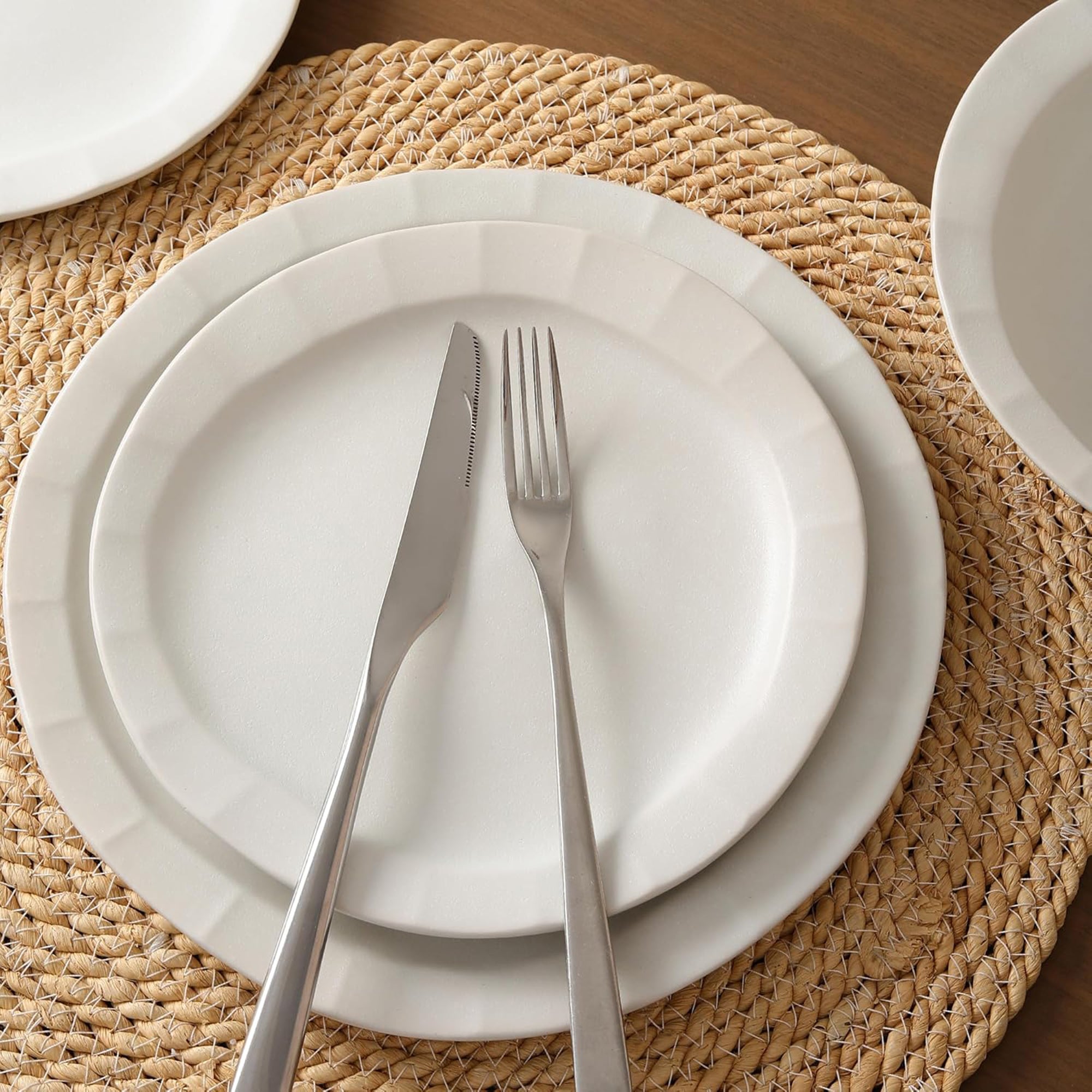 Stone Lain Oasis Stoneware 24 Piece Dinnerware Dish Set, Service for 8, White - VMInnovations