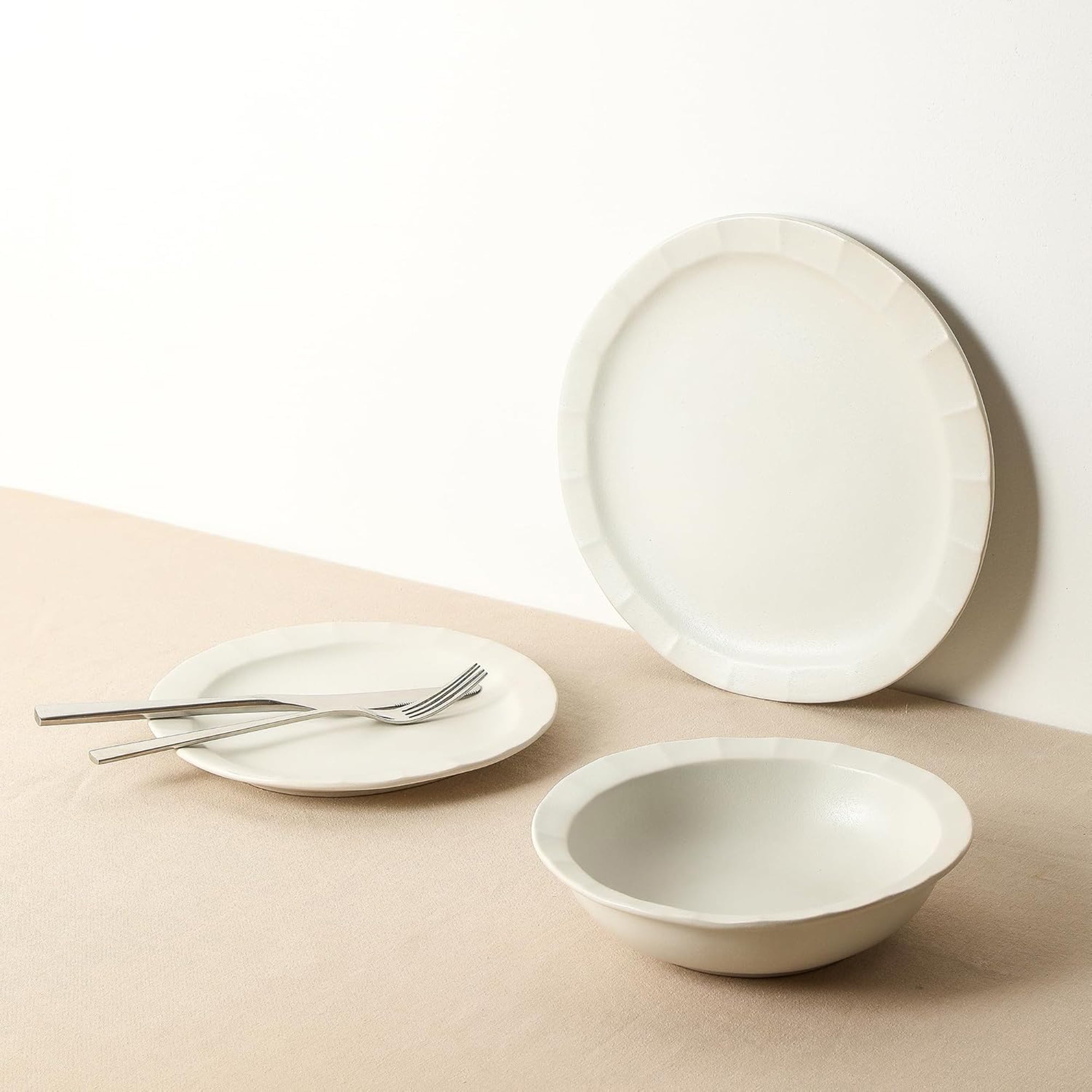 Stone Lain Oasis Stoneware 4 Piece Dinner Plate Dish Set - Serving Dishes, White - VMInnovations