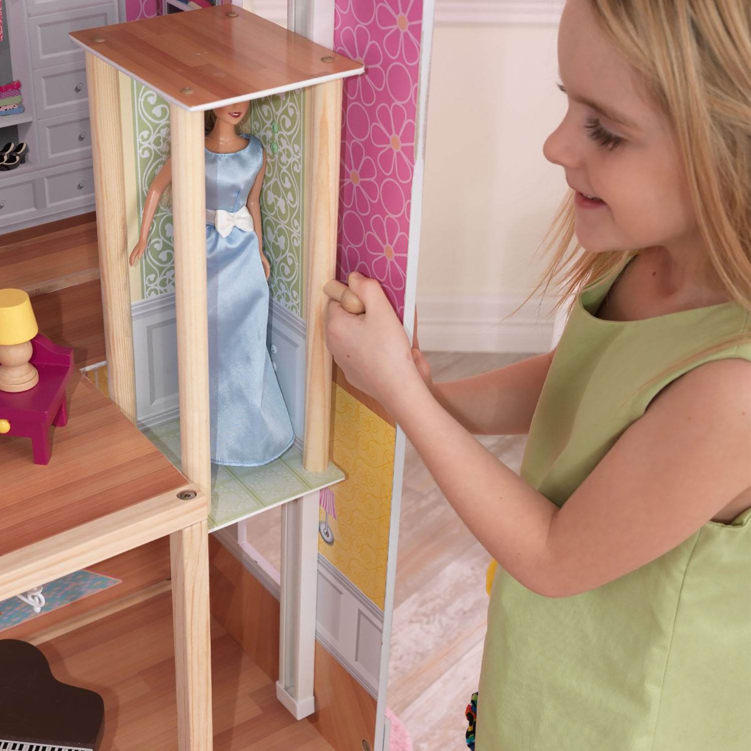 KidKraft Majestic Mansion Play Wooden Dollhouse with Furniture + Doll Family