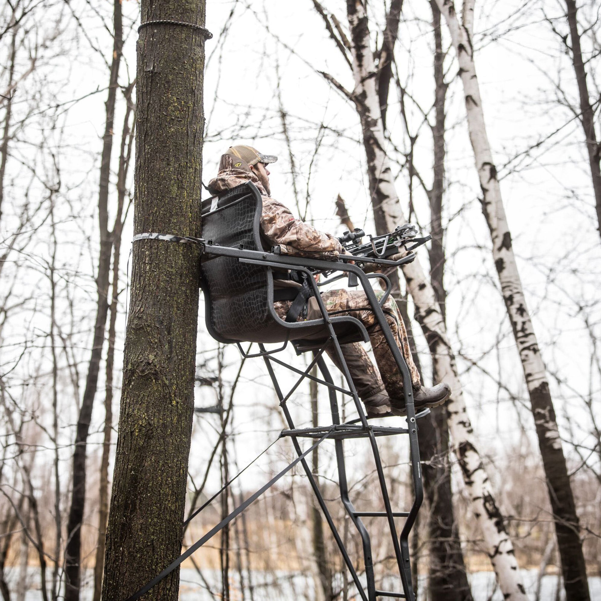 Hawk Hunting Big Denali Ladderstand with 26" Wide Seat and 23" Backrest, Multi - VMInnovations
