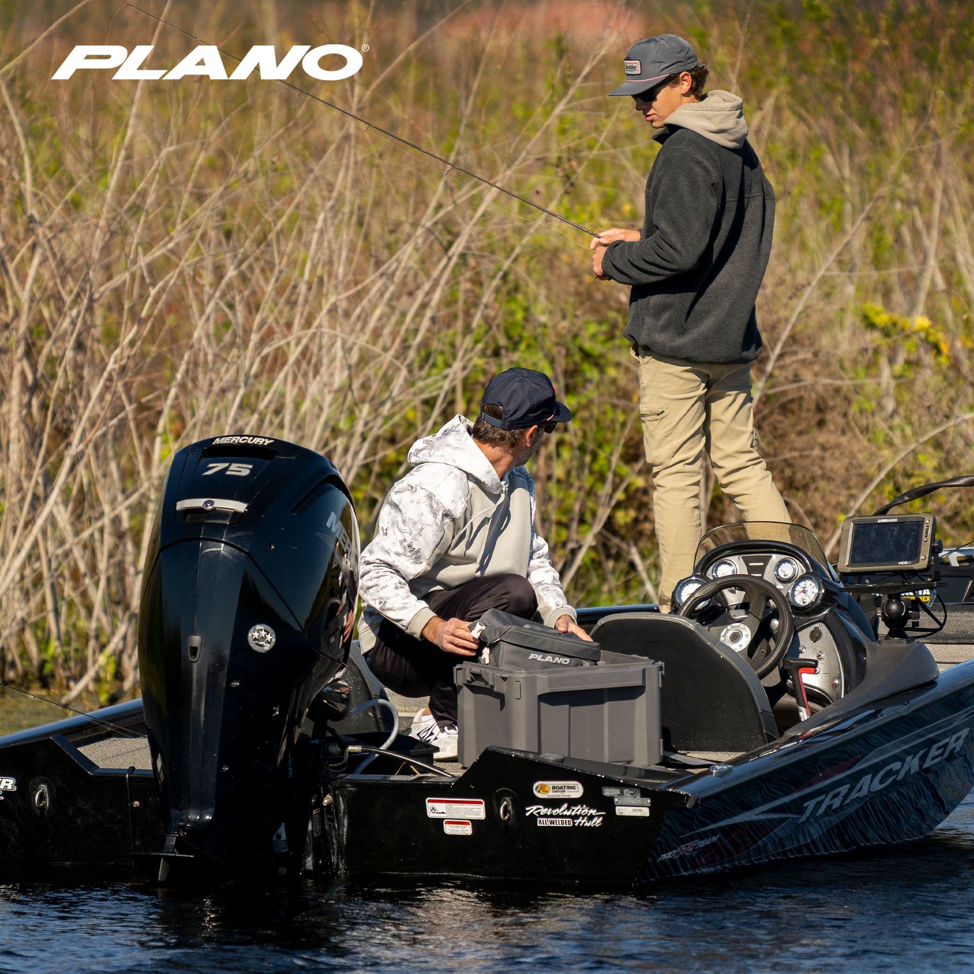 Plano GoNow Freshwater Fish Kit, Waterproof Field Box w Rod Holders (Open Box) - VMInnovations