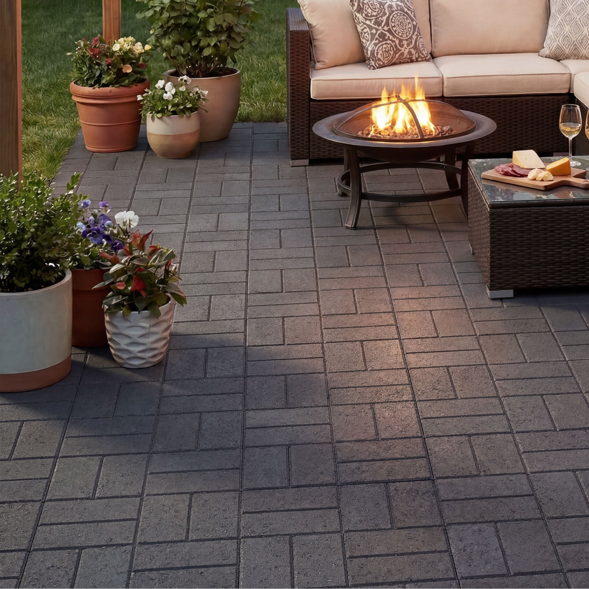 Tierra Verde 16" x 16" Brick Rubber Paver, Outdoor Floor Tiles, Grey, 4 Pack - VMInnovations