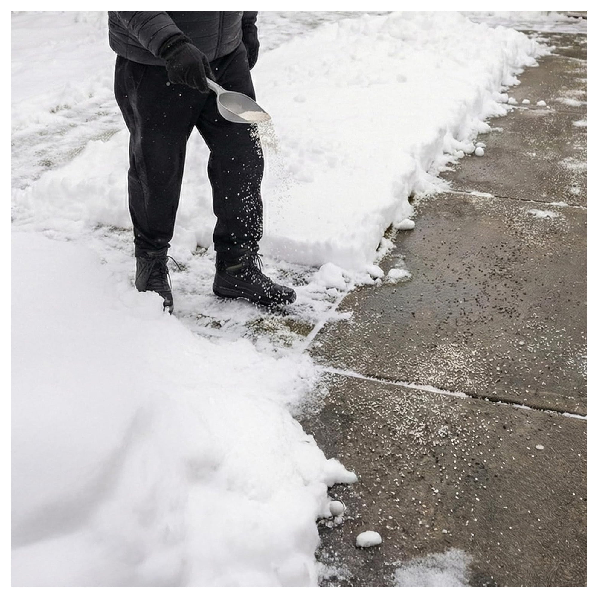 Snow Joe Eco Melt Premium Pet-Safe Ice Met, Low-Tracking Deicer, Works to -25°F