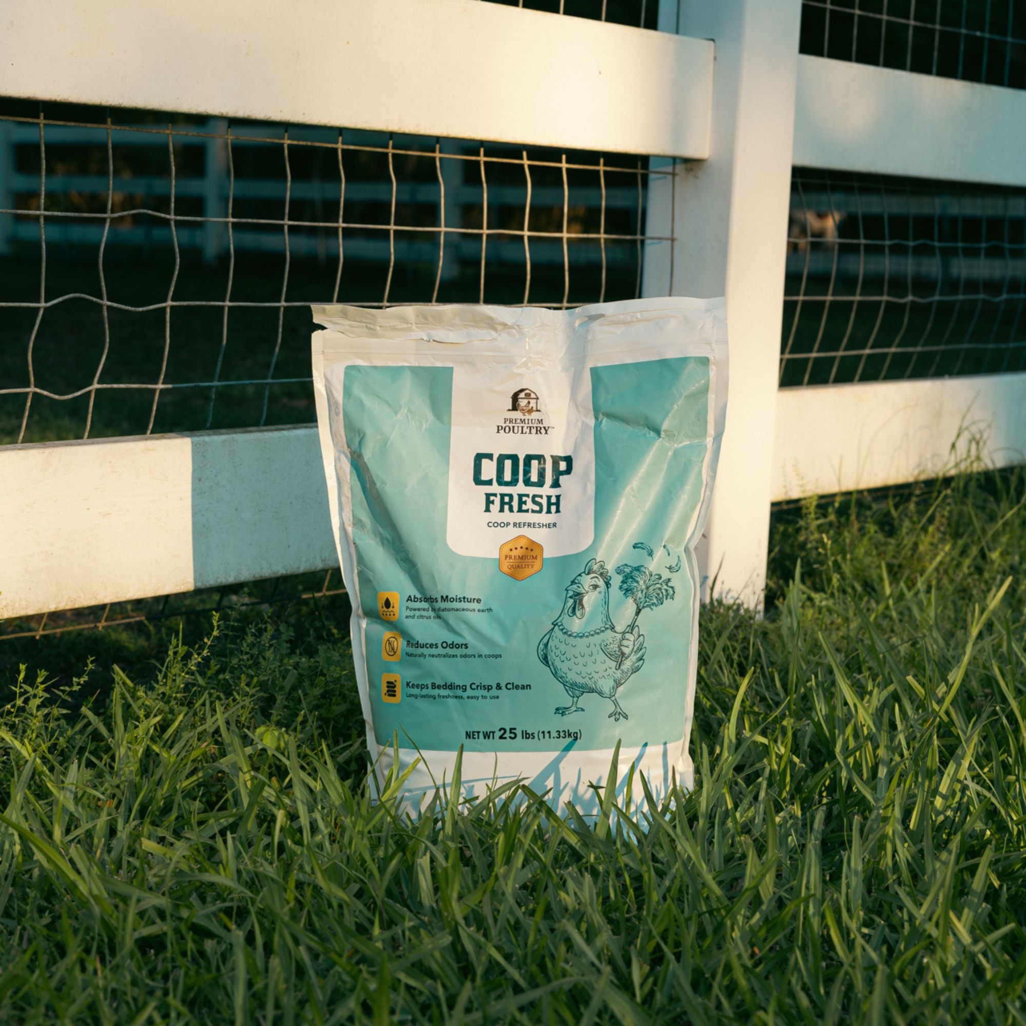 Premium Poultry Coop Fresh Odor, Moisture Control for Chicken Coop, 25lb, 2 Pack