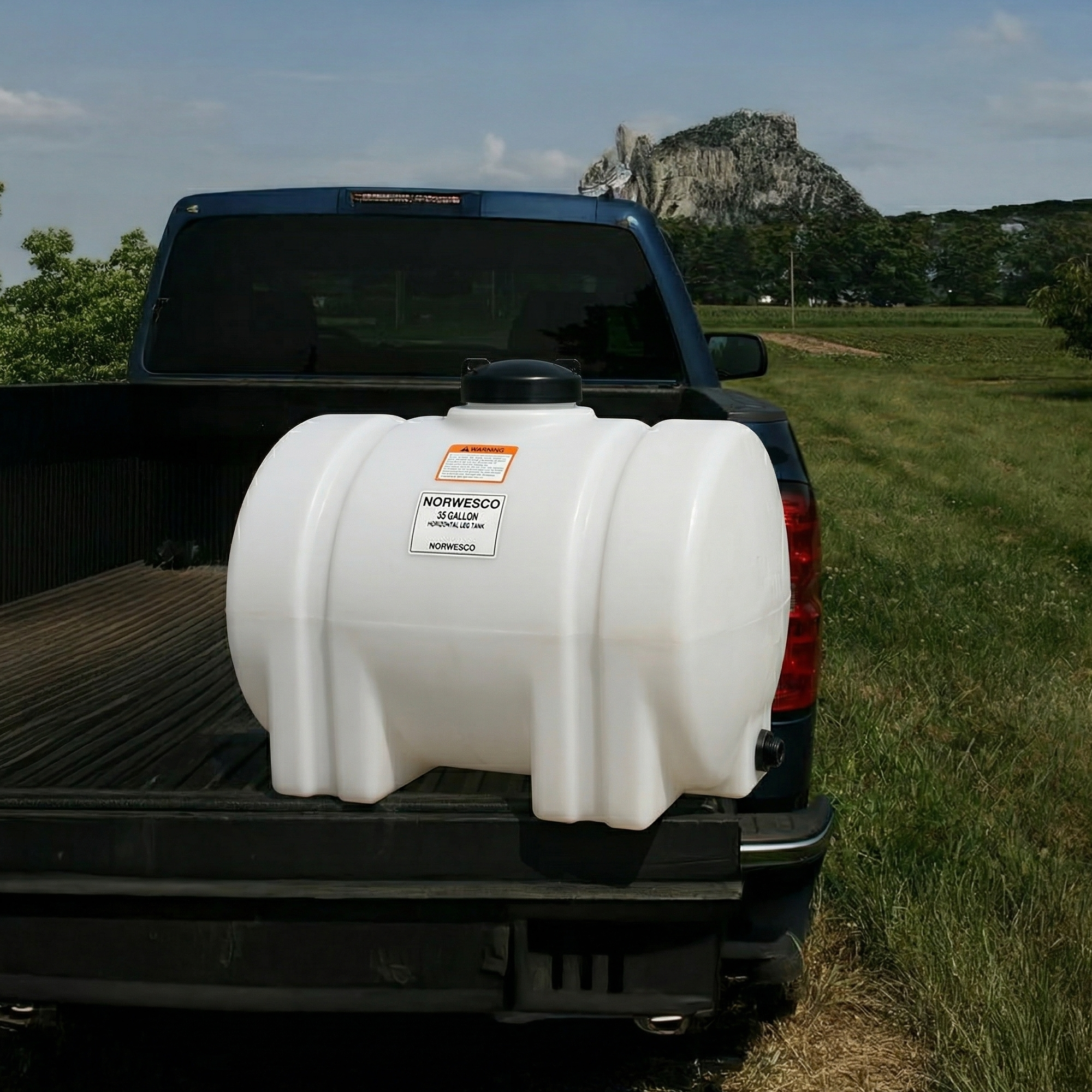 Norwesco 35 Gal Horizontal Leg Utility Tank, Water Storage Container (Open Box)