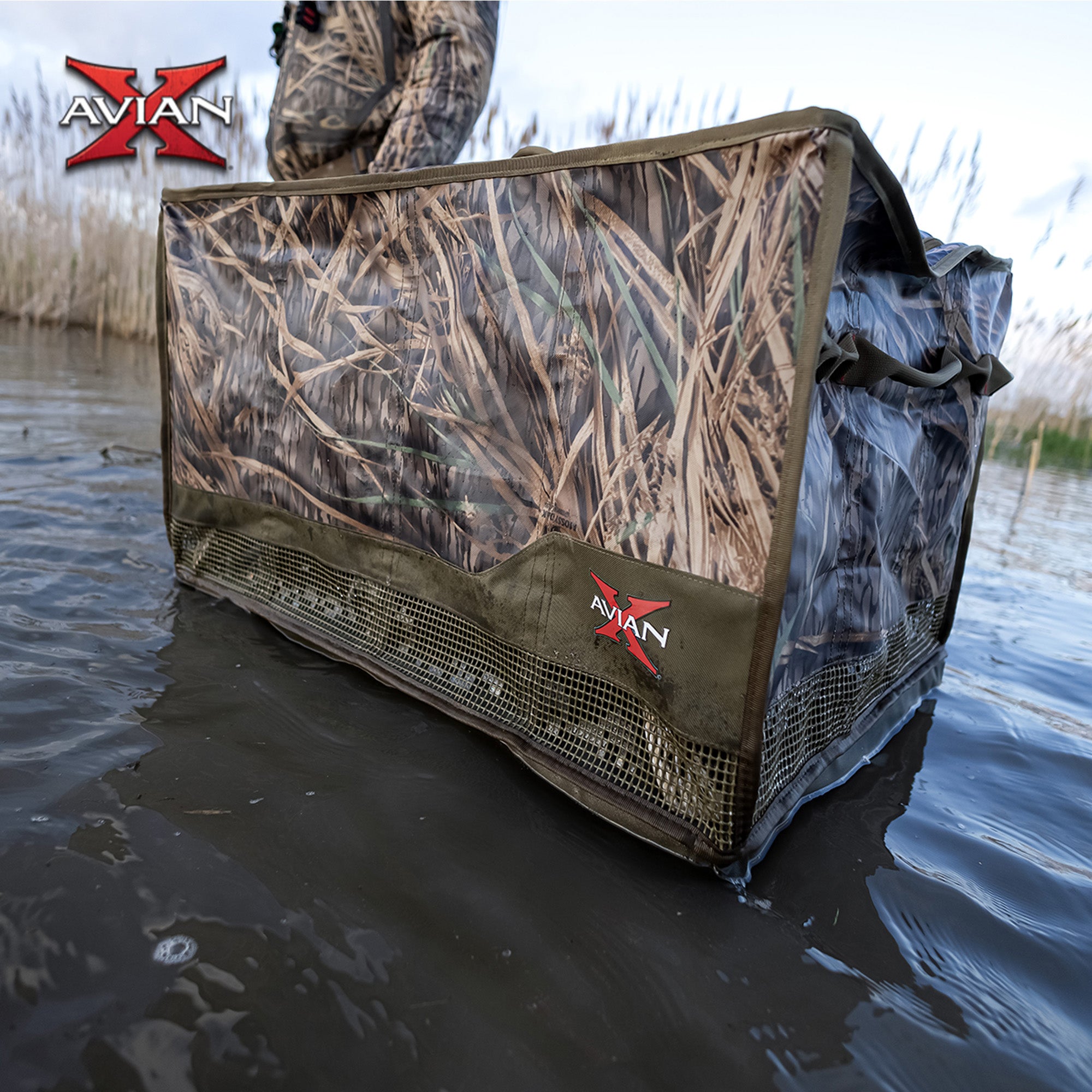 Avian-X Floating Slotted Decoy Bag with Zippered Lid and 12 Slots, Shadowgrass