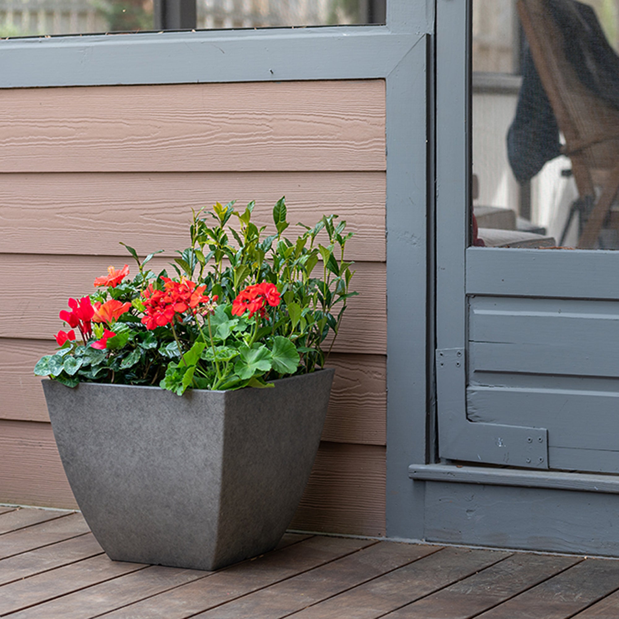 Southern Patio 16-Inch Newland Square Low Planter, UV Protected Resin, Gray