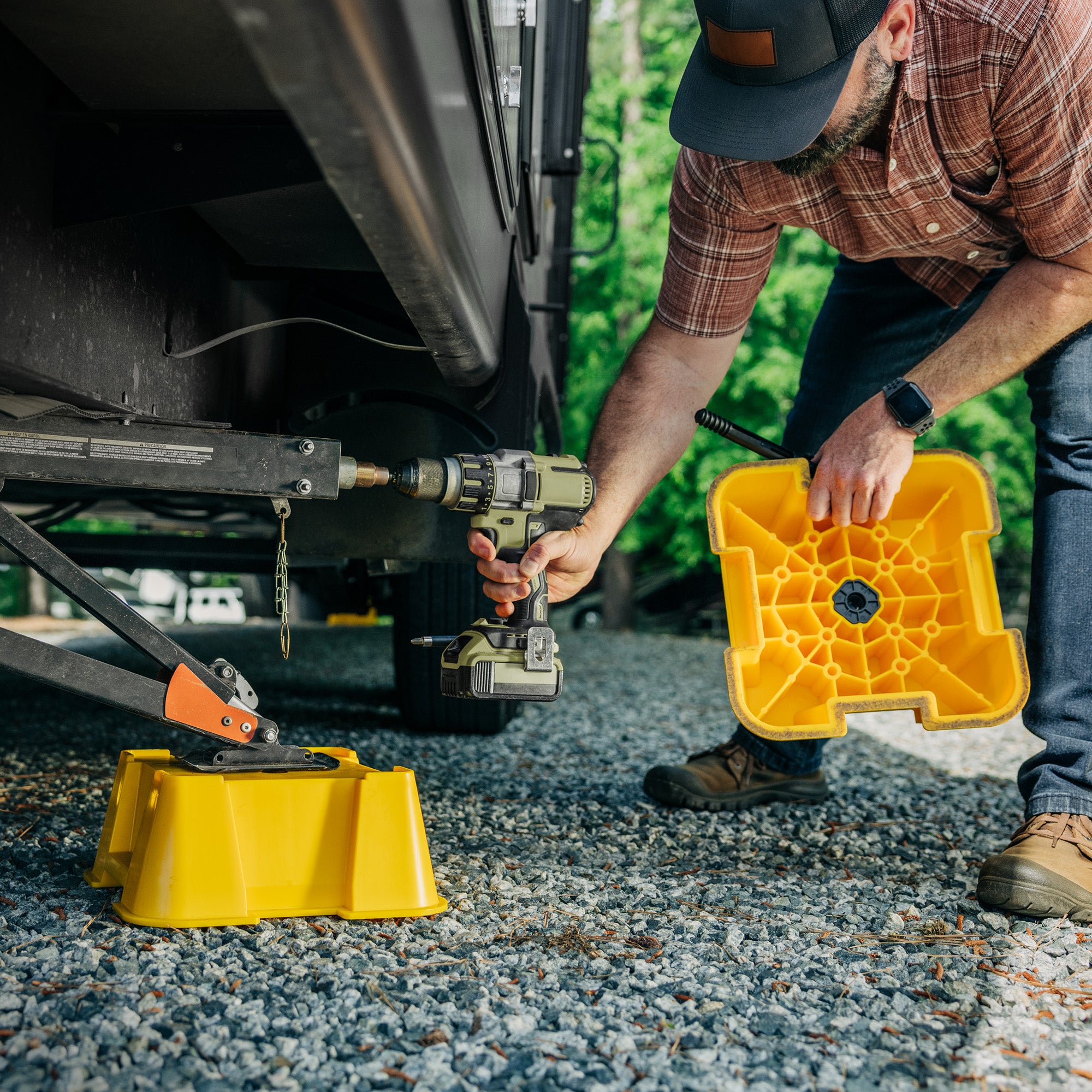 Camco FasTen Big Blocks RV Stabilizing Jack Supports with T-Handle, 2-Pack - VMInnovations