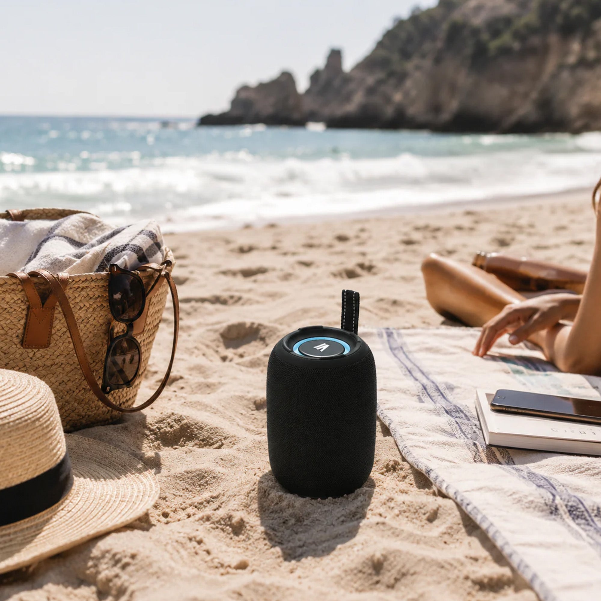 Max Power MPD395 Pulse Boom Portable Bluetooth Speaker with Heavy Bass, Red - VMInnovations