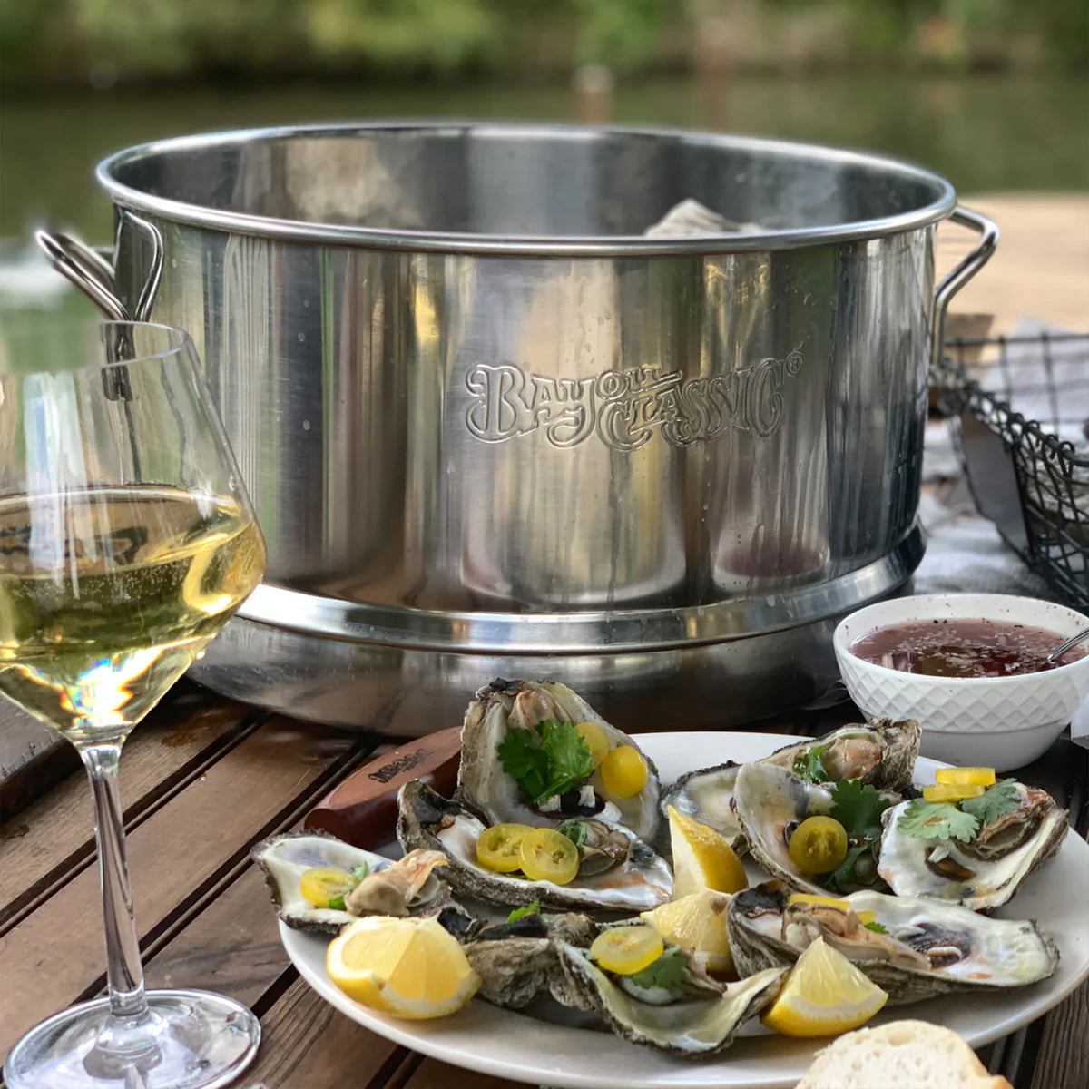 Bayou Classic Stainless Oyster Steamer, Large Seafood Steaming Pot (Open Box)