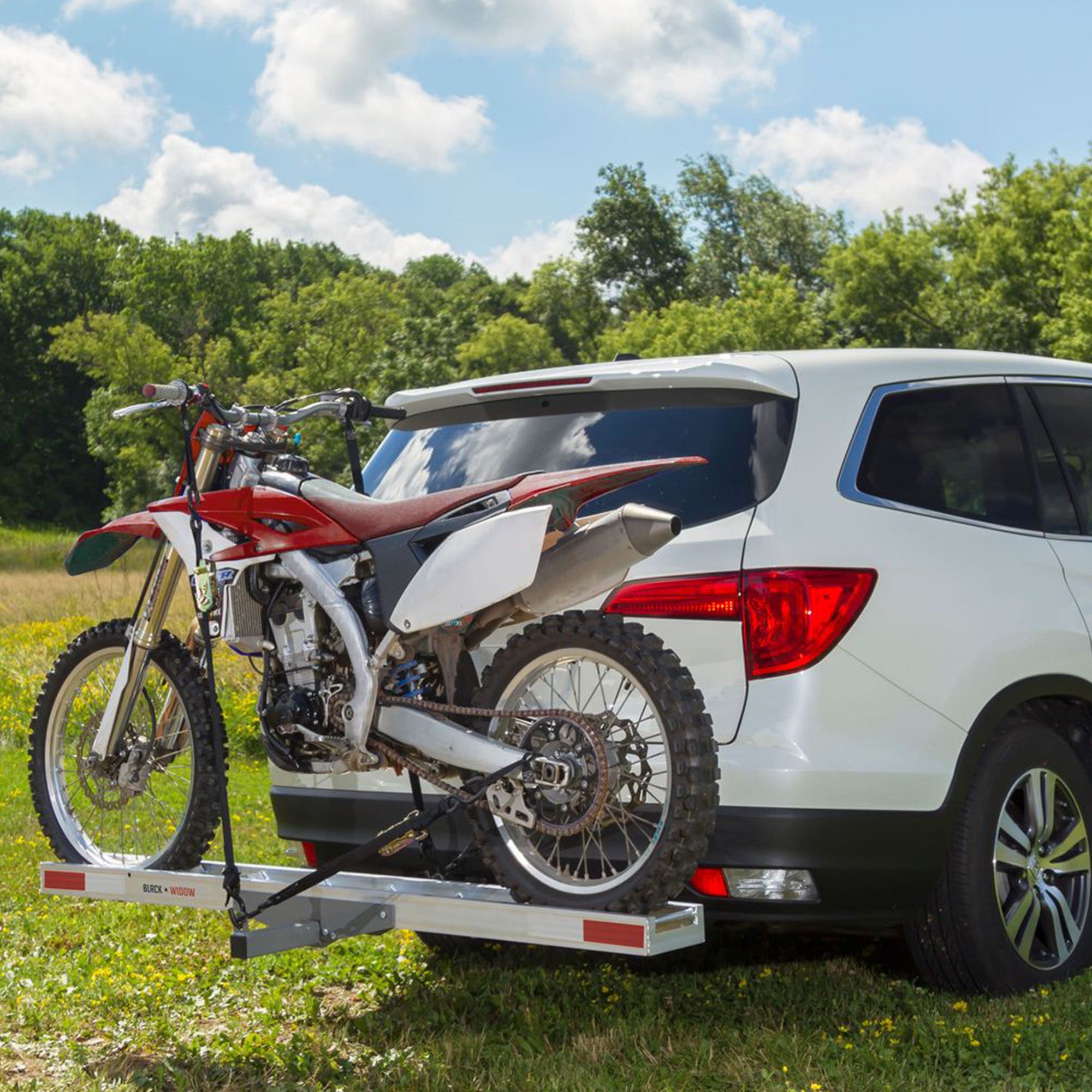 Black Widow Aluminum Dirt Bike Hitch Carrier with 6-Foot Ramp, 400 Lb (Open Box)