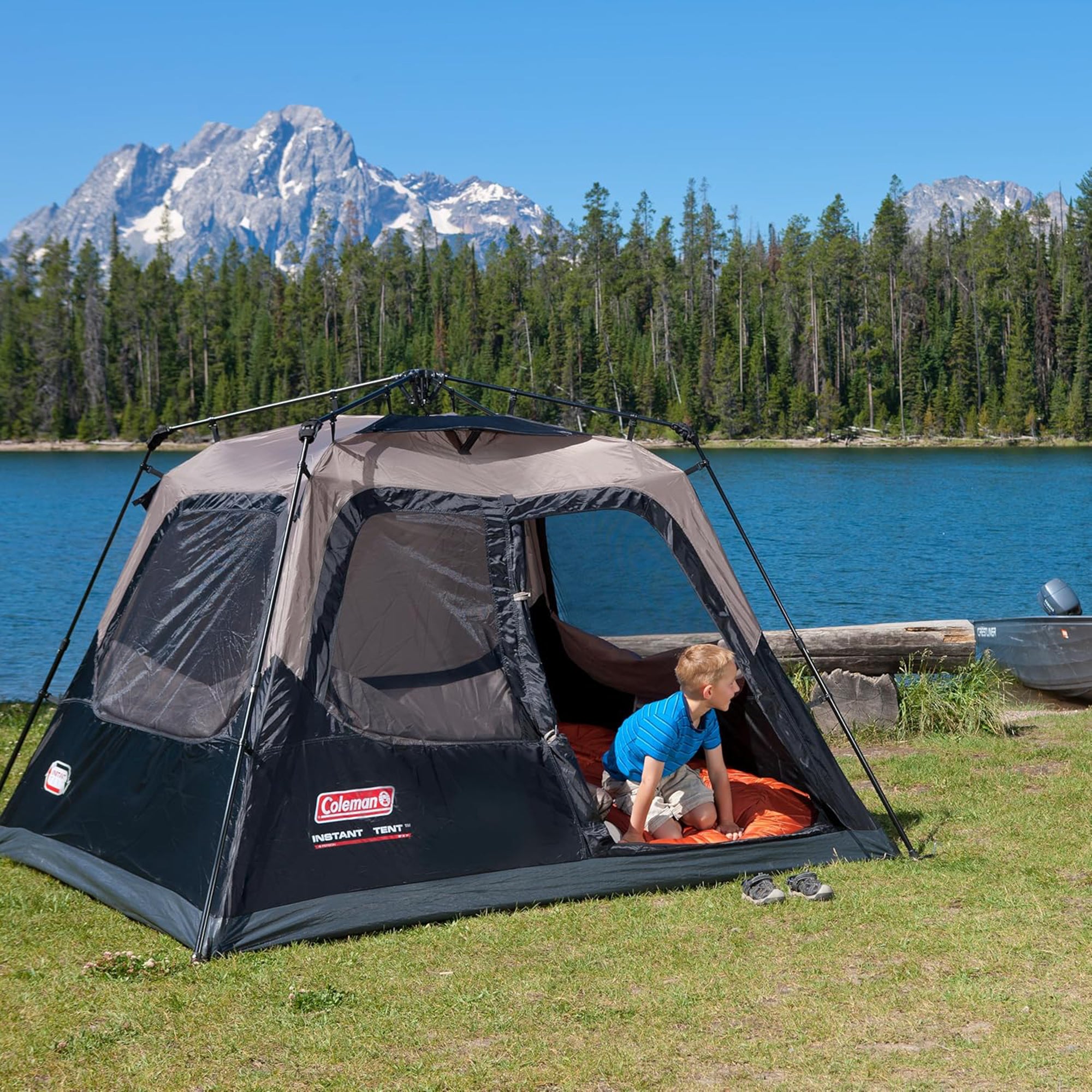 Coleman Instant Camping Tent, Lg Durable Shelter w Poles & Carry Bag (Open Box)