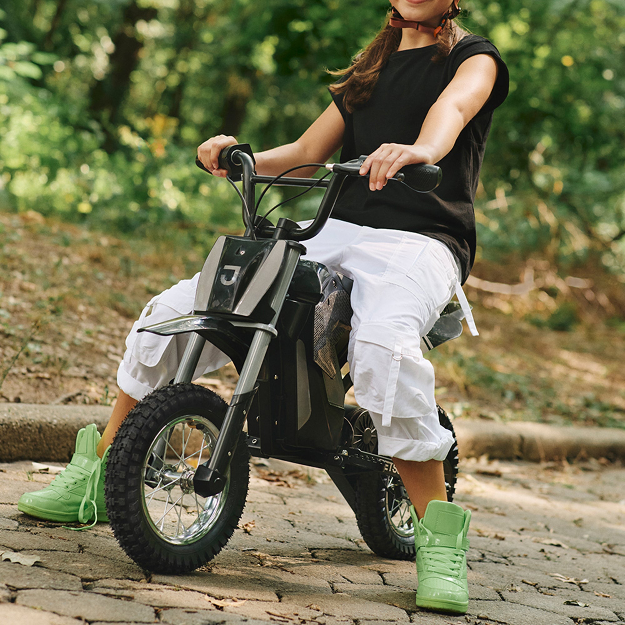 Jetson Horizon Electric Dirt Bike, 12" Off-Road Tires, Up to 14 Mph, Ages 13+