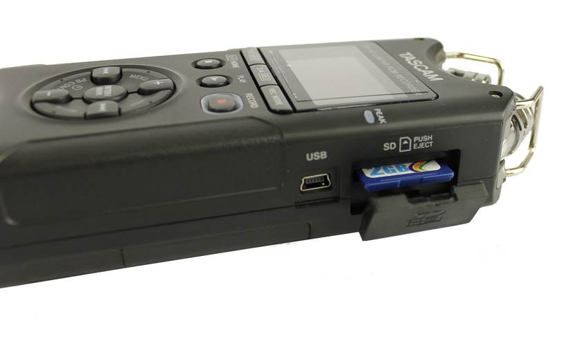 TASCAM DR-40 Linear PCM 4-Track Handheld Portable Audio Recorder w/ 2GB SD Card