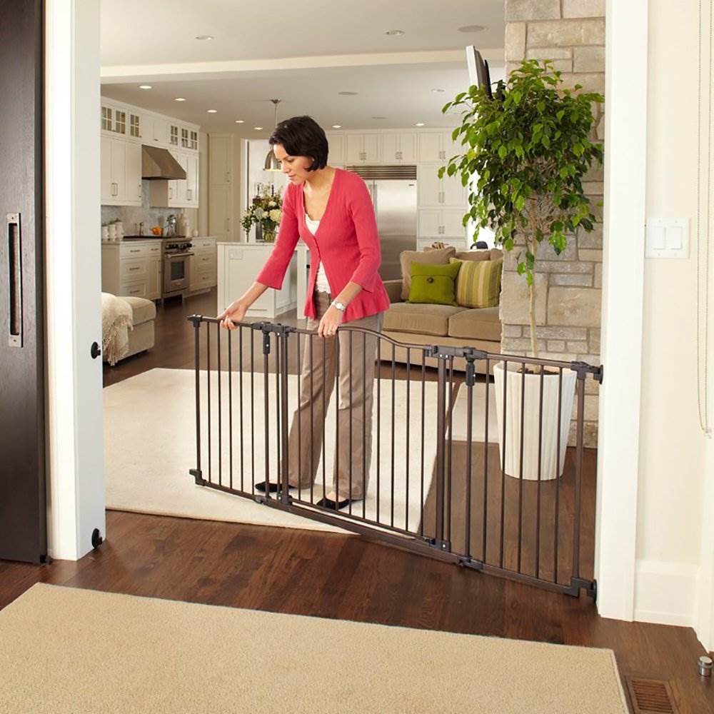 North States Deluxe Decor Baby and Pet Metal Gate, Matte Bronze (Used)