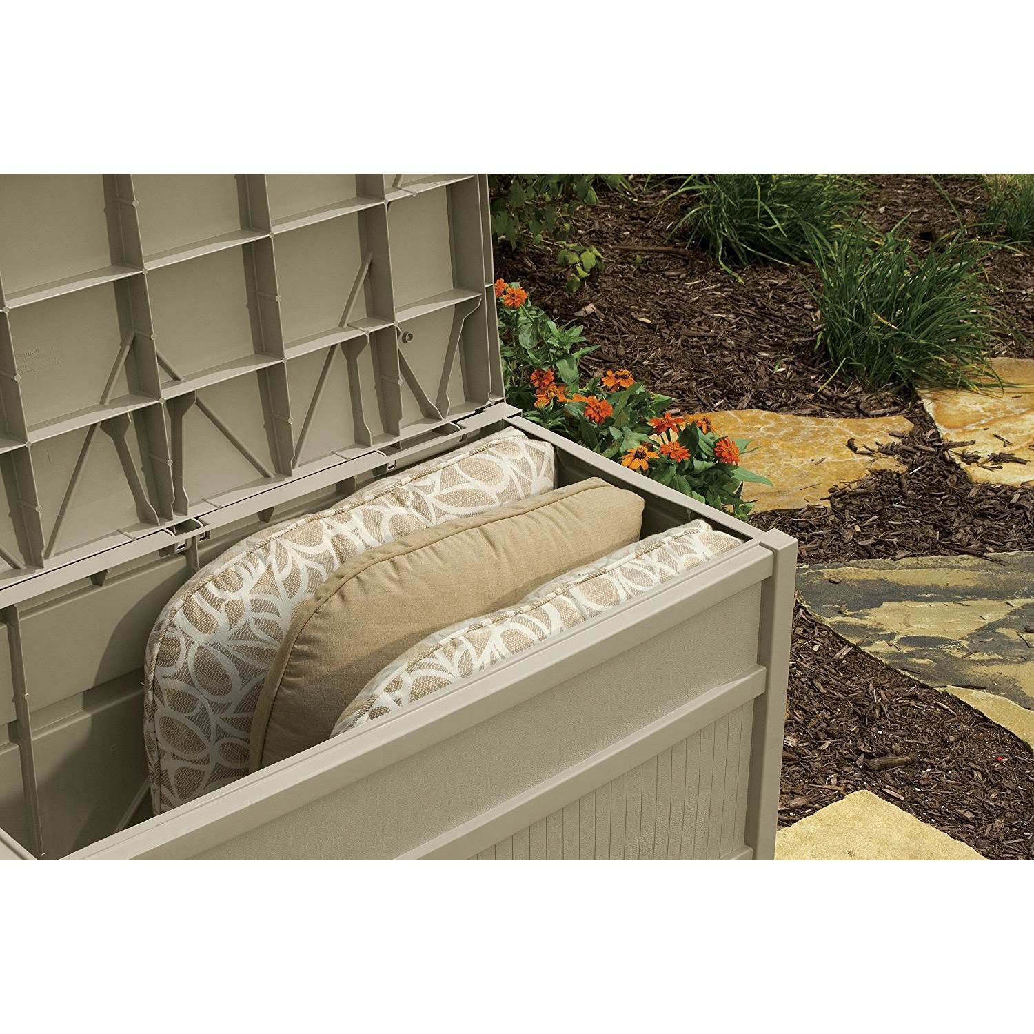 Suncast 50 Gallon Deck/ Garden Garage/Home Yard Storage Box - Taupe (Used)