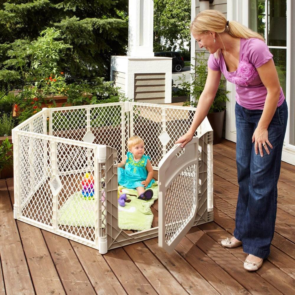 North States Superyard Ultimate Baby/Pet Gate & Play Yard - Ivory | Used