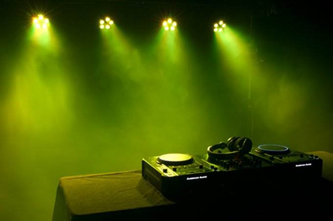 (4) AMERICAN DJ Mega Tripar Profile Plus RGB + UV Quad LED DMX Slim Par Lights