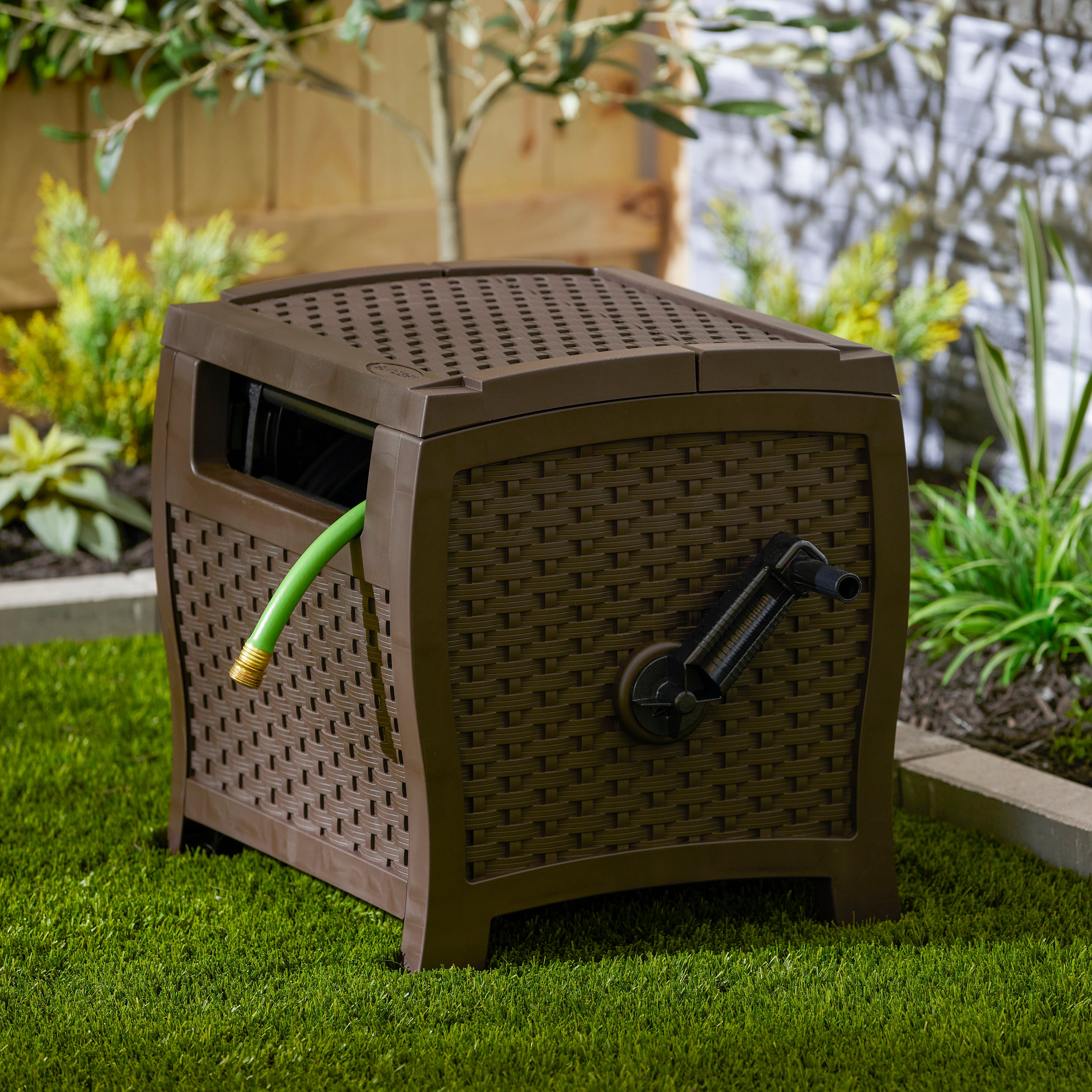 Suncast 175 Foot Slide Trak Garden Water Hose Hideaway, Mocha Brown (Used)