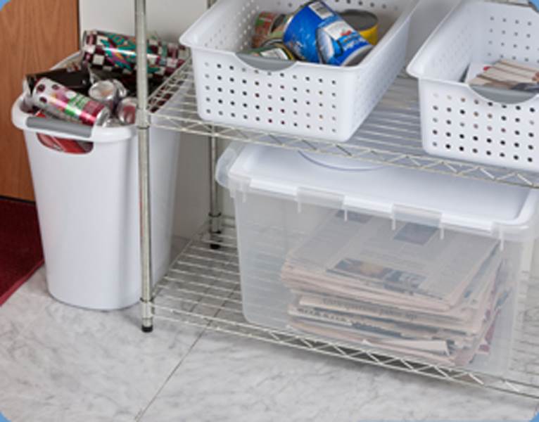 Sterilite Single 48 Qt Clear Base Hinged Lid Storage Tote Container (Open Box)