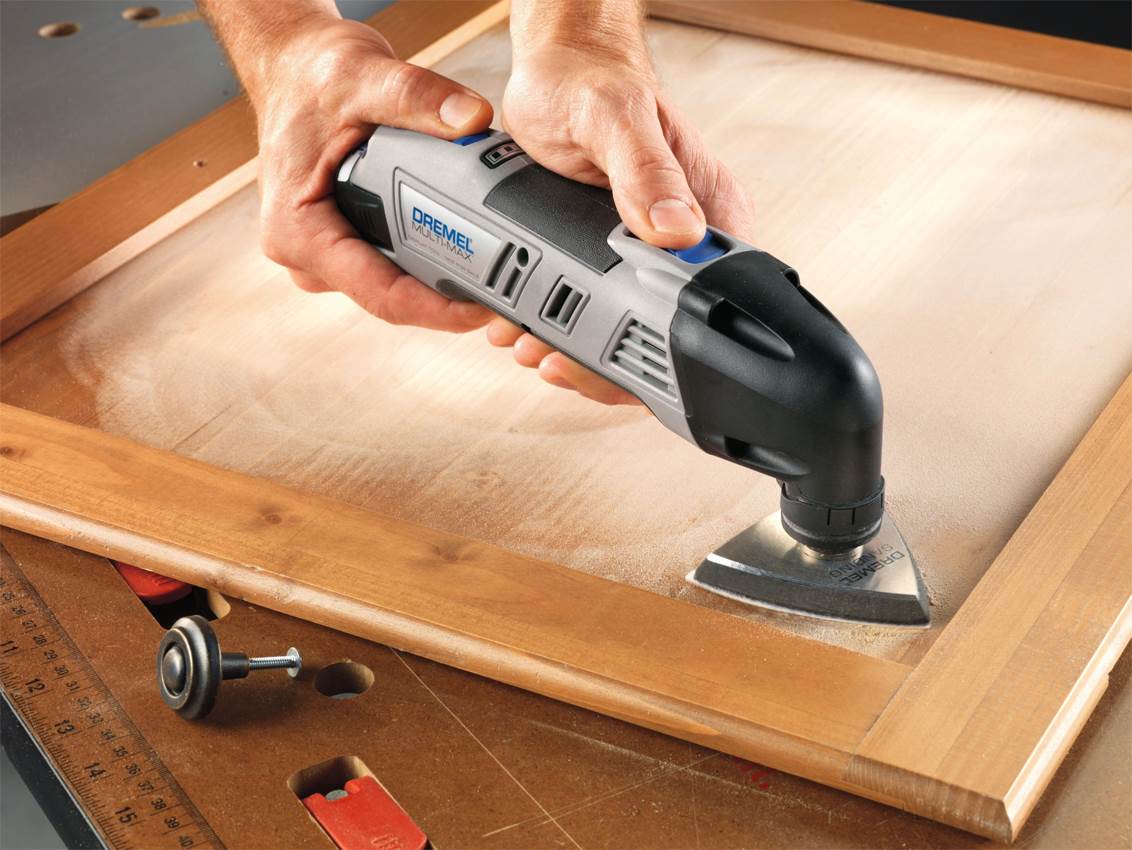 Dremel 8300 12-Volt Cordless Multi-Max Oscillating Tool Kit w/ Case - Open Box
