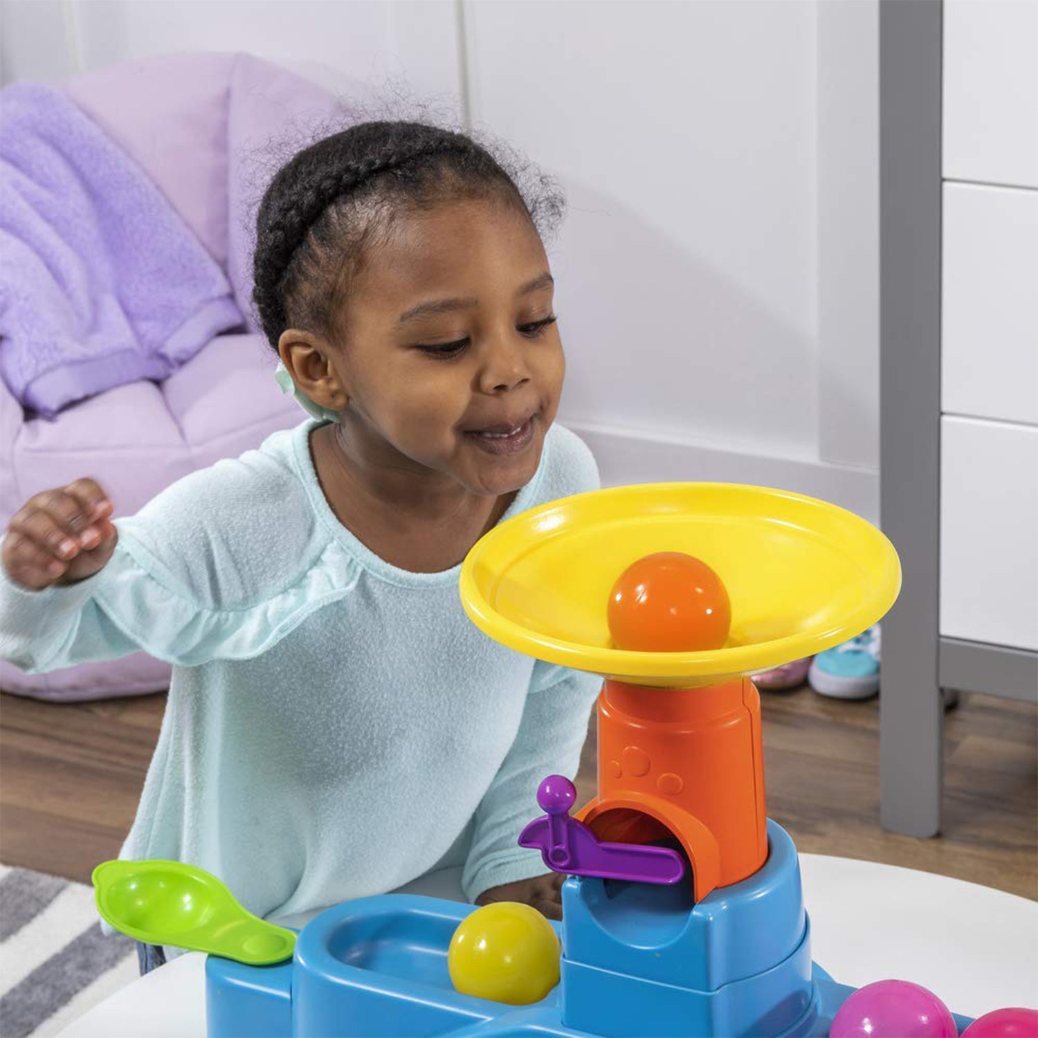 Step2 497400 Durable Toddler Ball Buddies Tunnel Tower with 10 Colorful Balls