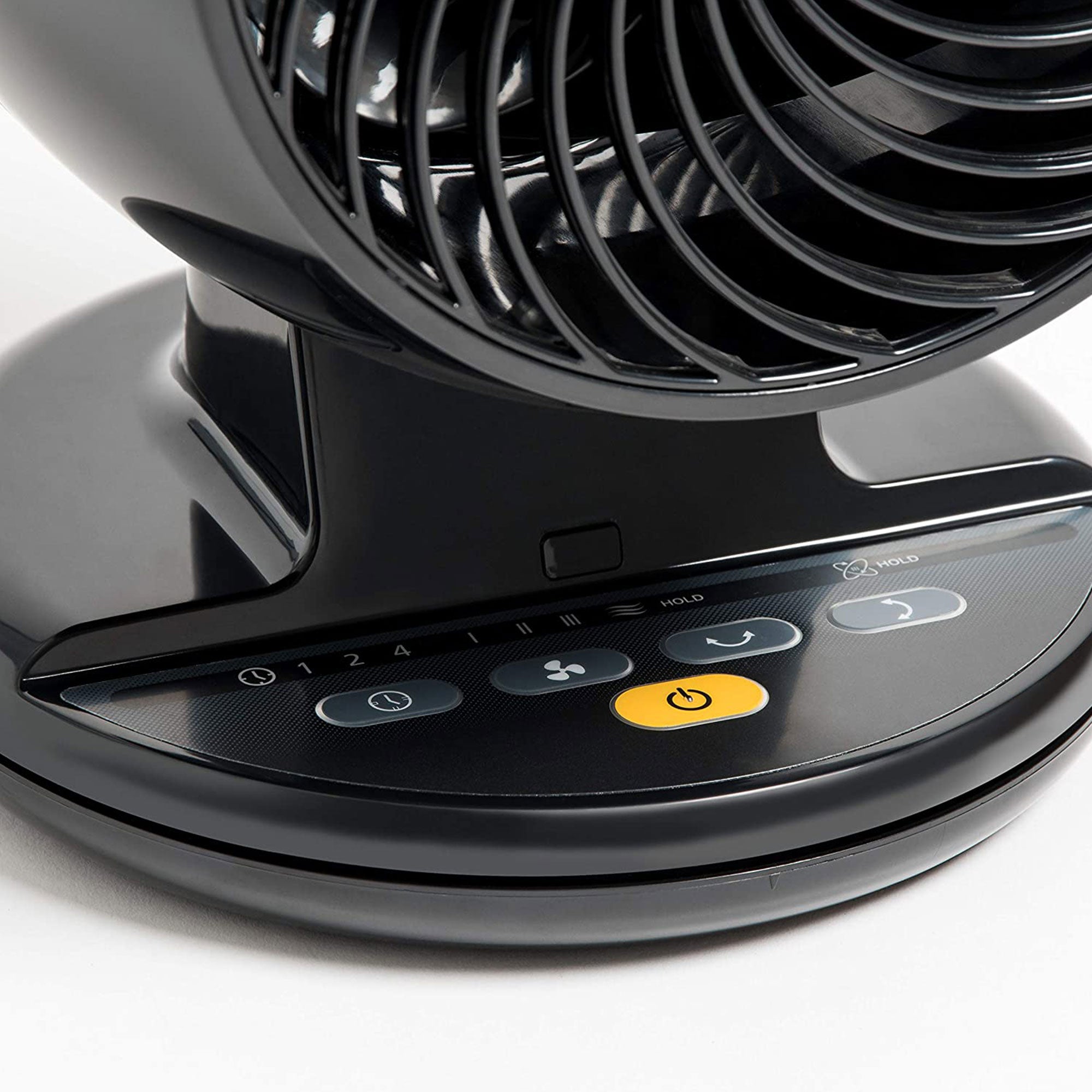 IRIS USA Remote Controlled Desktop Portable Compact Small Oscillating Fan, Black