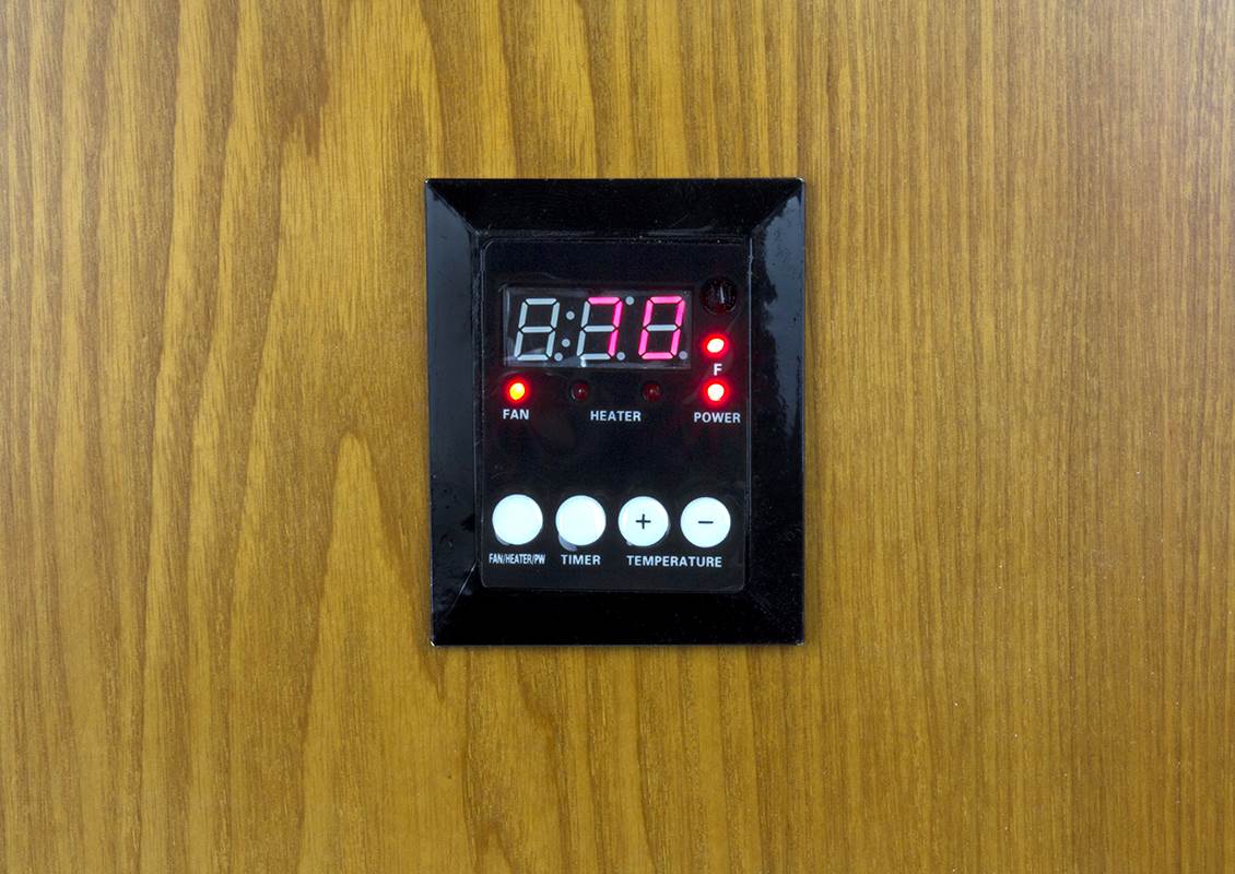 SUNTEC RC2000 200 Sq Ft Infrared Quartz Electric Space Heater - 1500W - Open Box