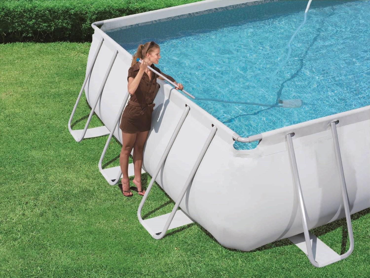 Bestway 7' Pole Pool Vacuum Cleaner with Debris and Leaf Bag | 58212 (Open Box)