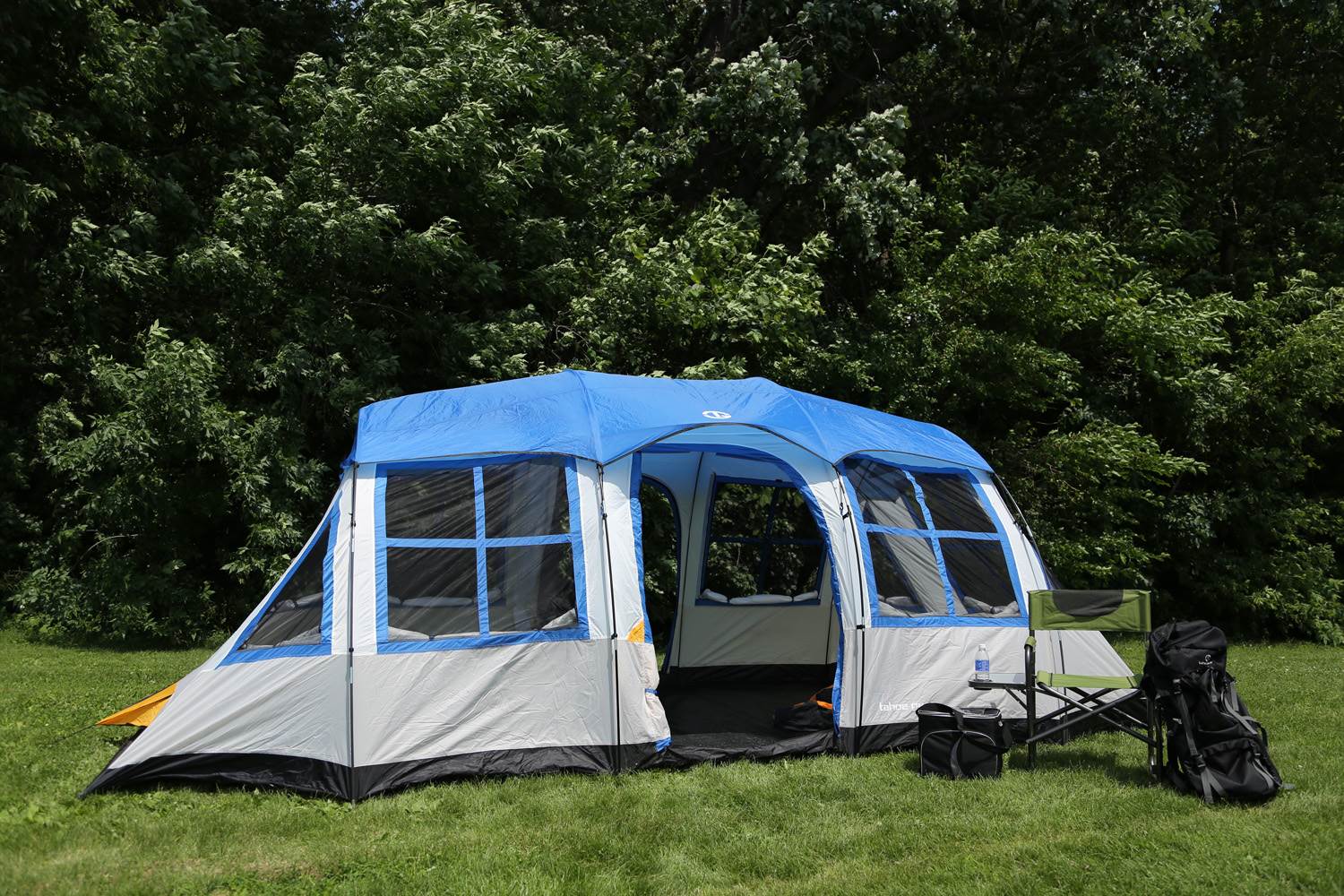Tahoe Gear Prescott 12 Person 3-Season Family Cabin Camping Tent - Used